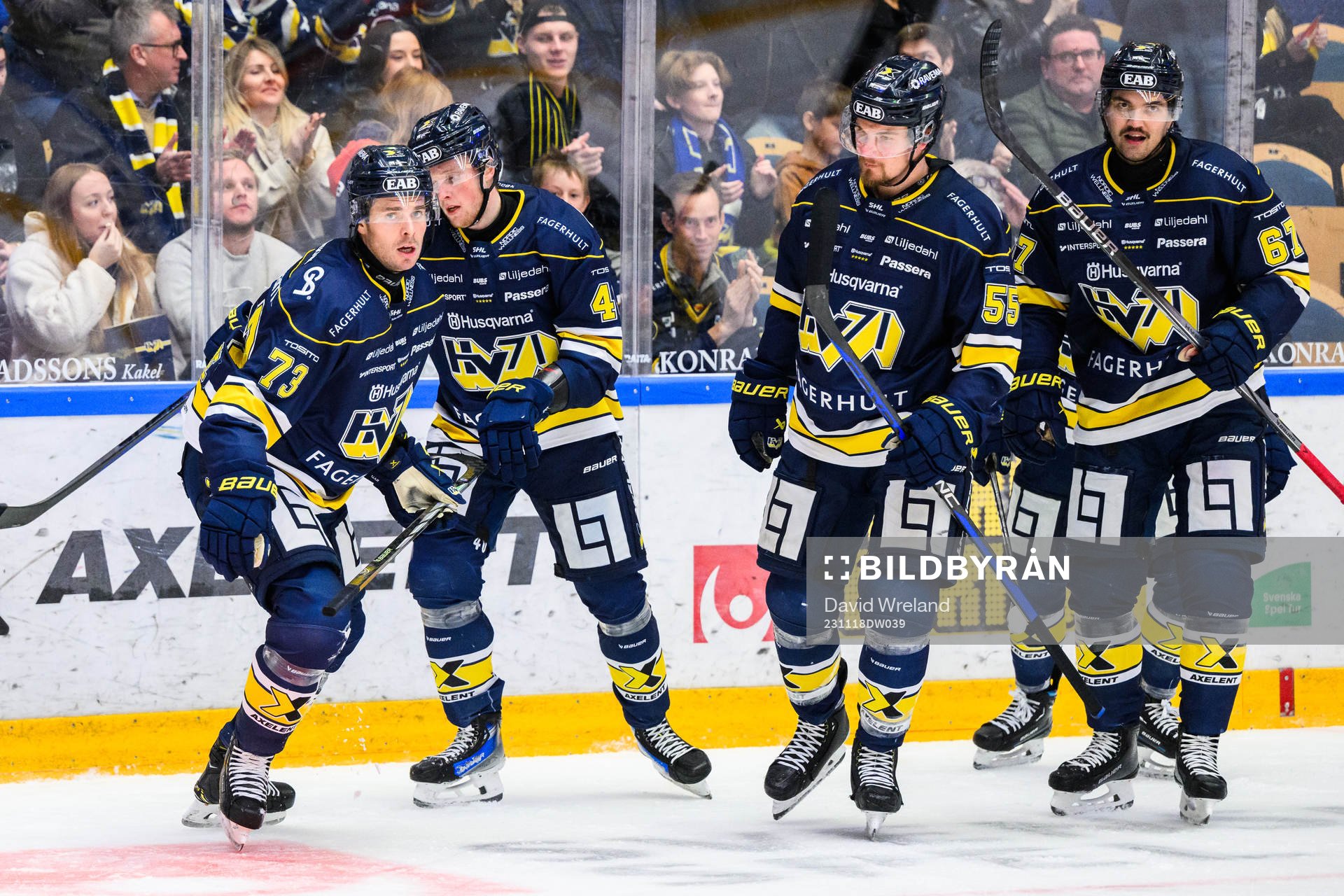 HV71s Nicholas Shore  jublar