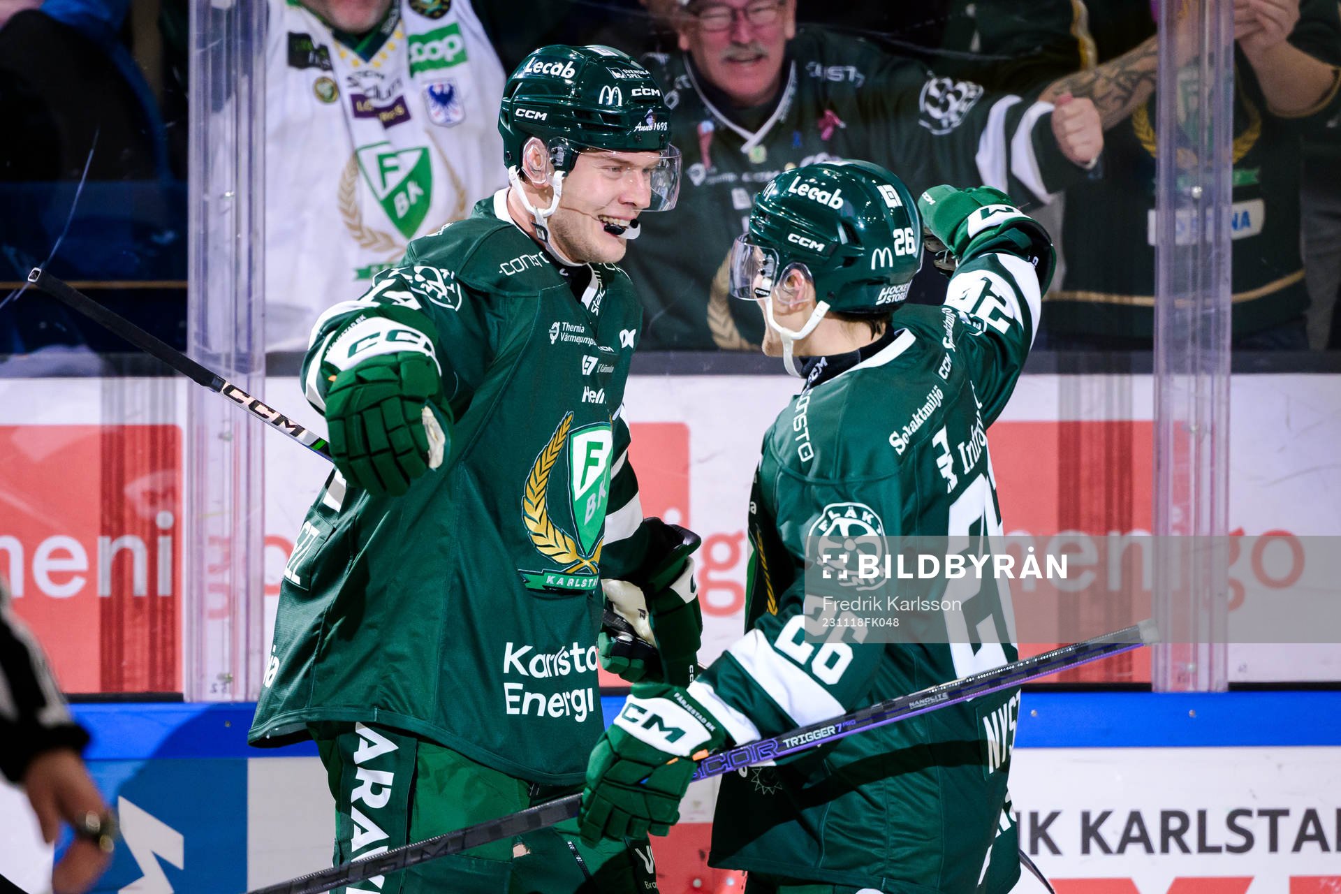 Färjestads Victor Ejdsell, Joel Nyström jublar