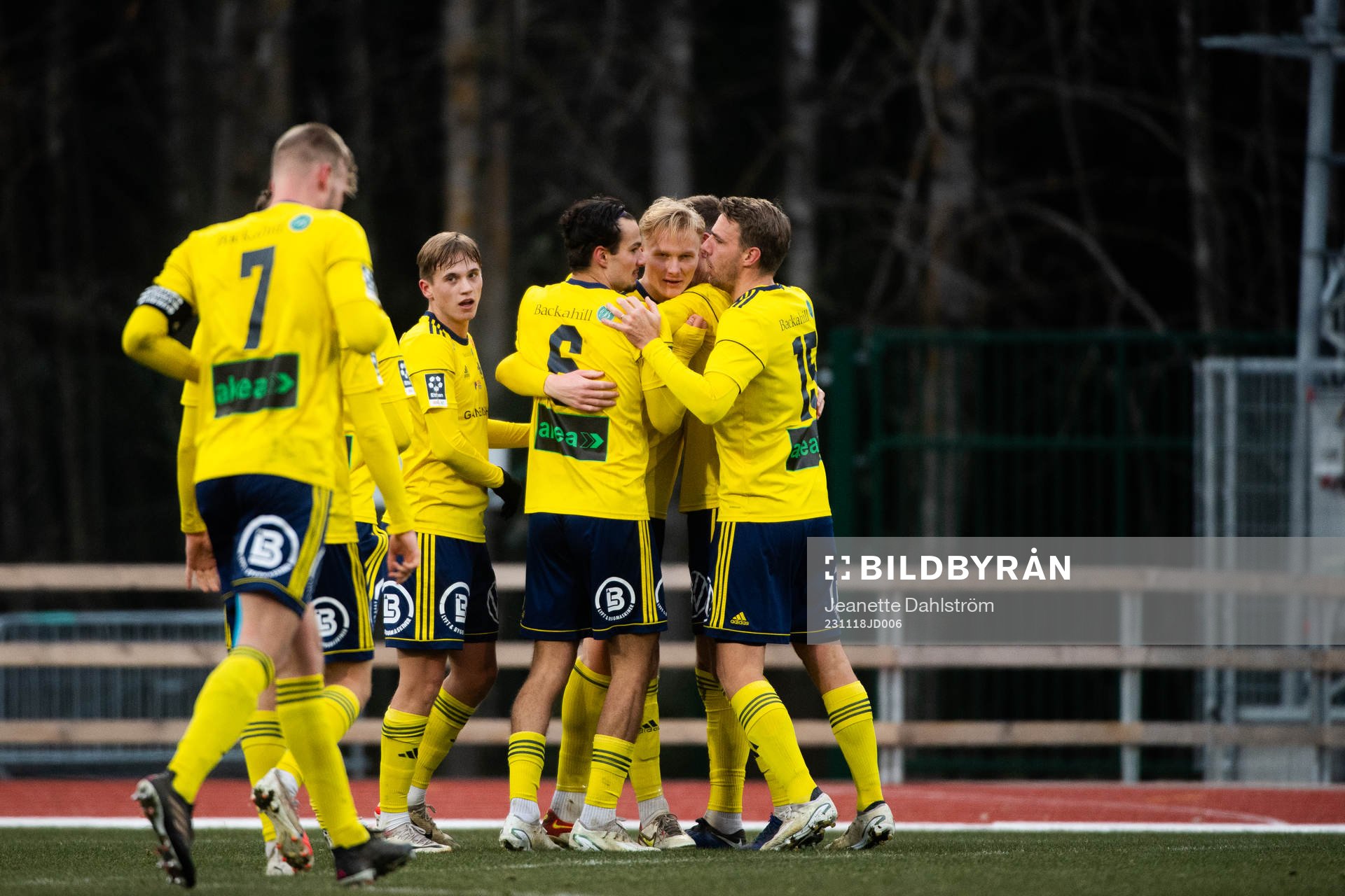 Ängelholms Filip Örnblom gör 3-2 målet