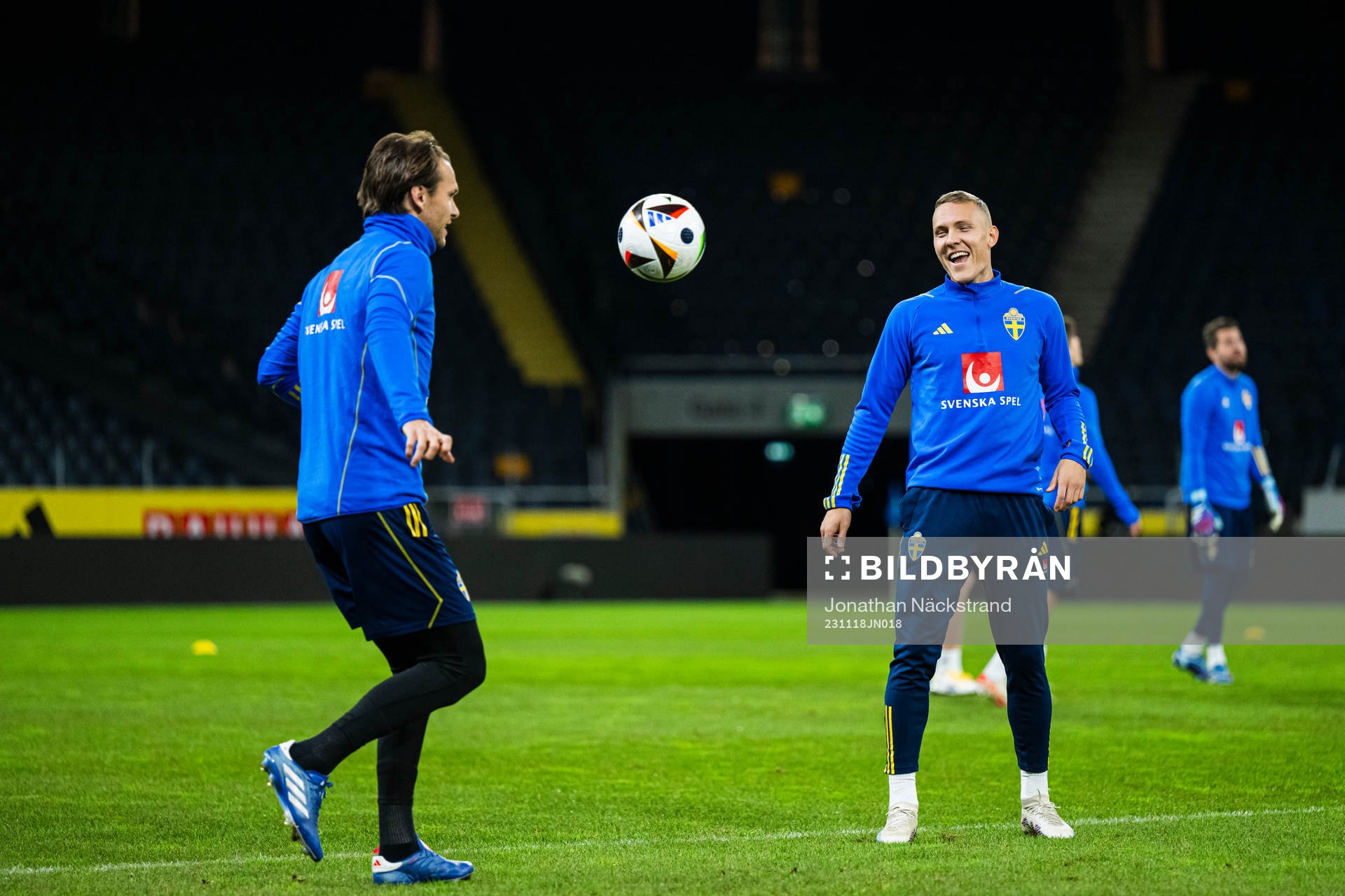 Ludwig Augustinsson and Albin Ekdal of the Swedish national