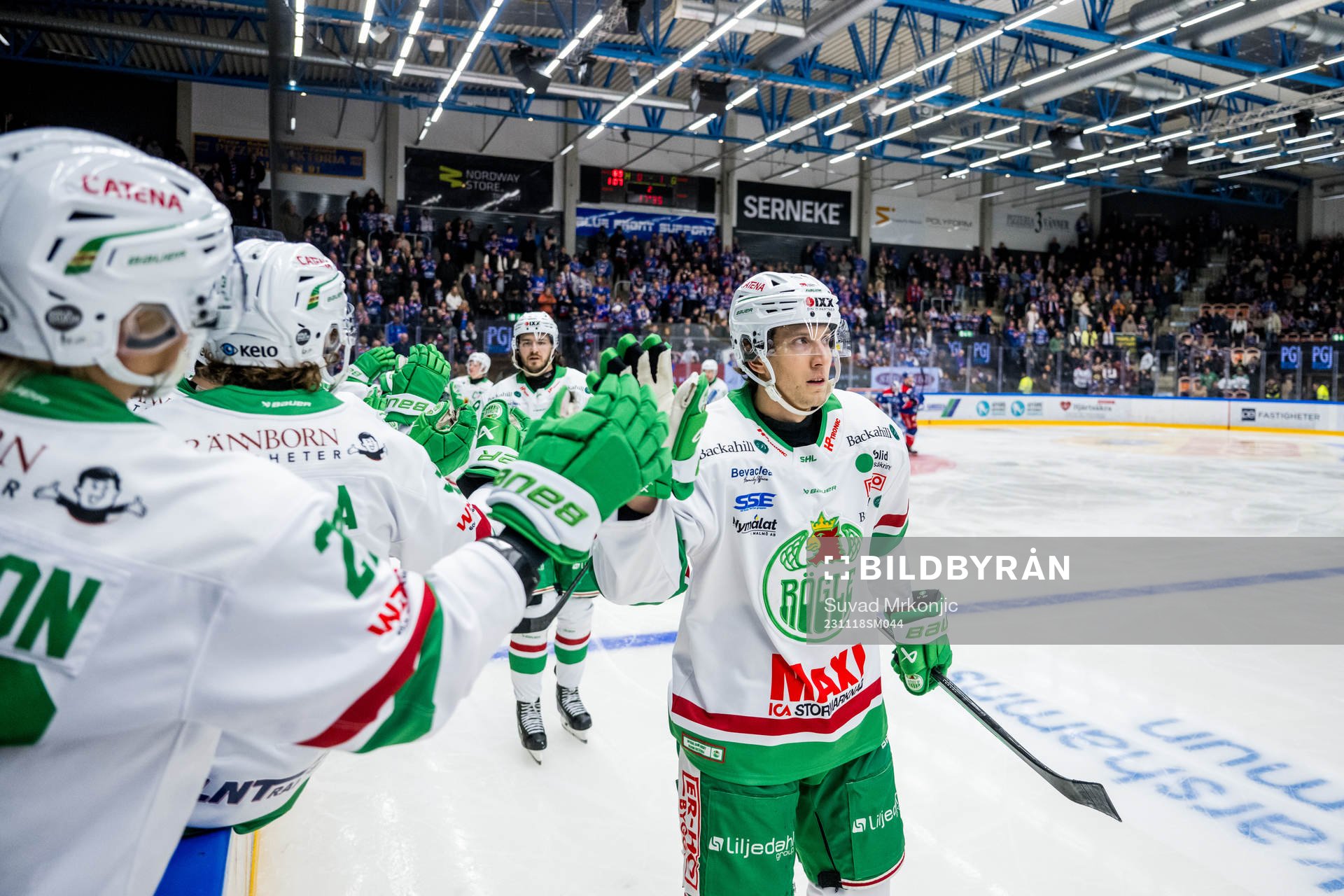 Rögles Adam Tambellini jublar