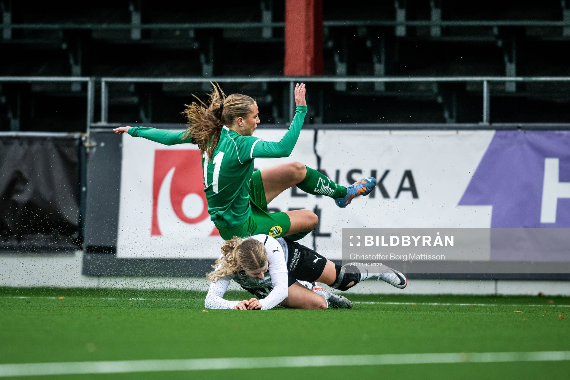 Umeås Stina Andersson och Hammarbys Carmen Cernjul