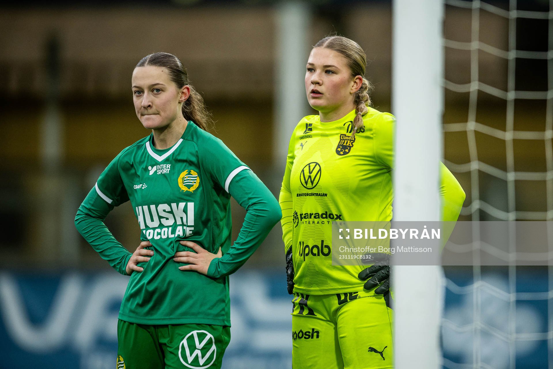 Hammarbys Sonja Windahl och Umeås målvakt Izabelle