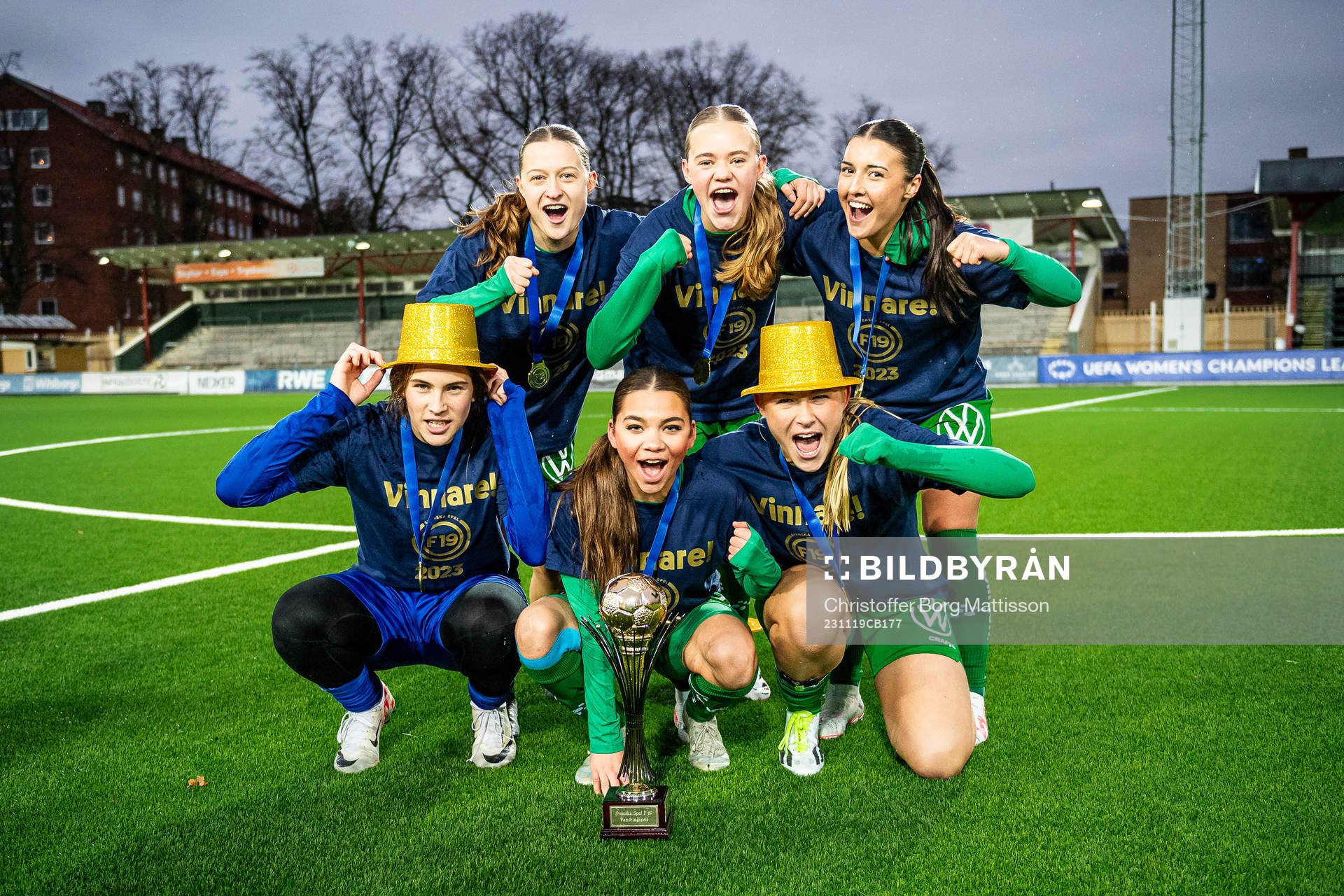 Hammarbys spelare jublar