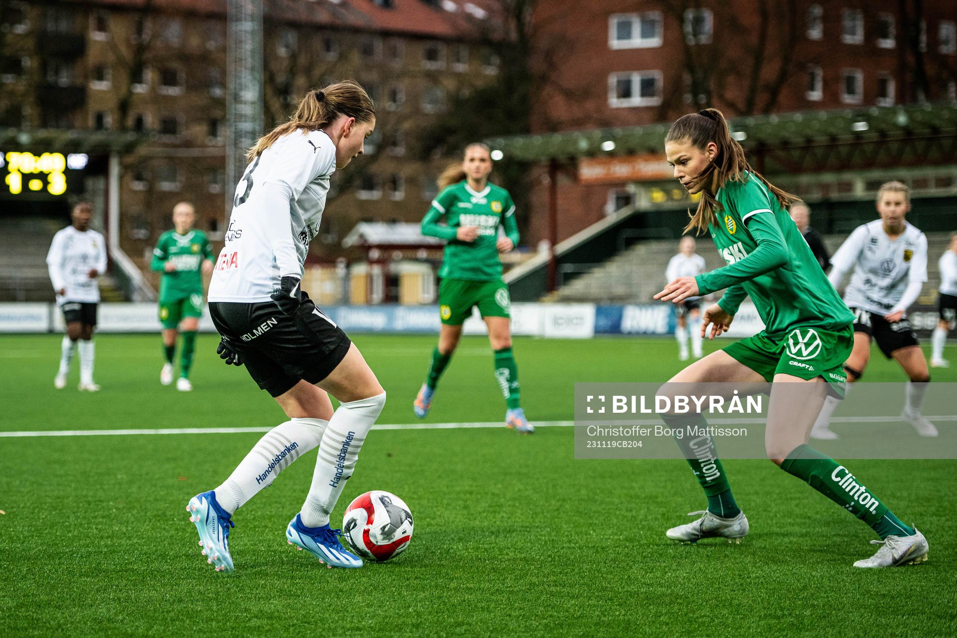 Umeås Elise Johansson och Hammarbys Bella Andersson