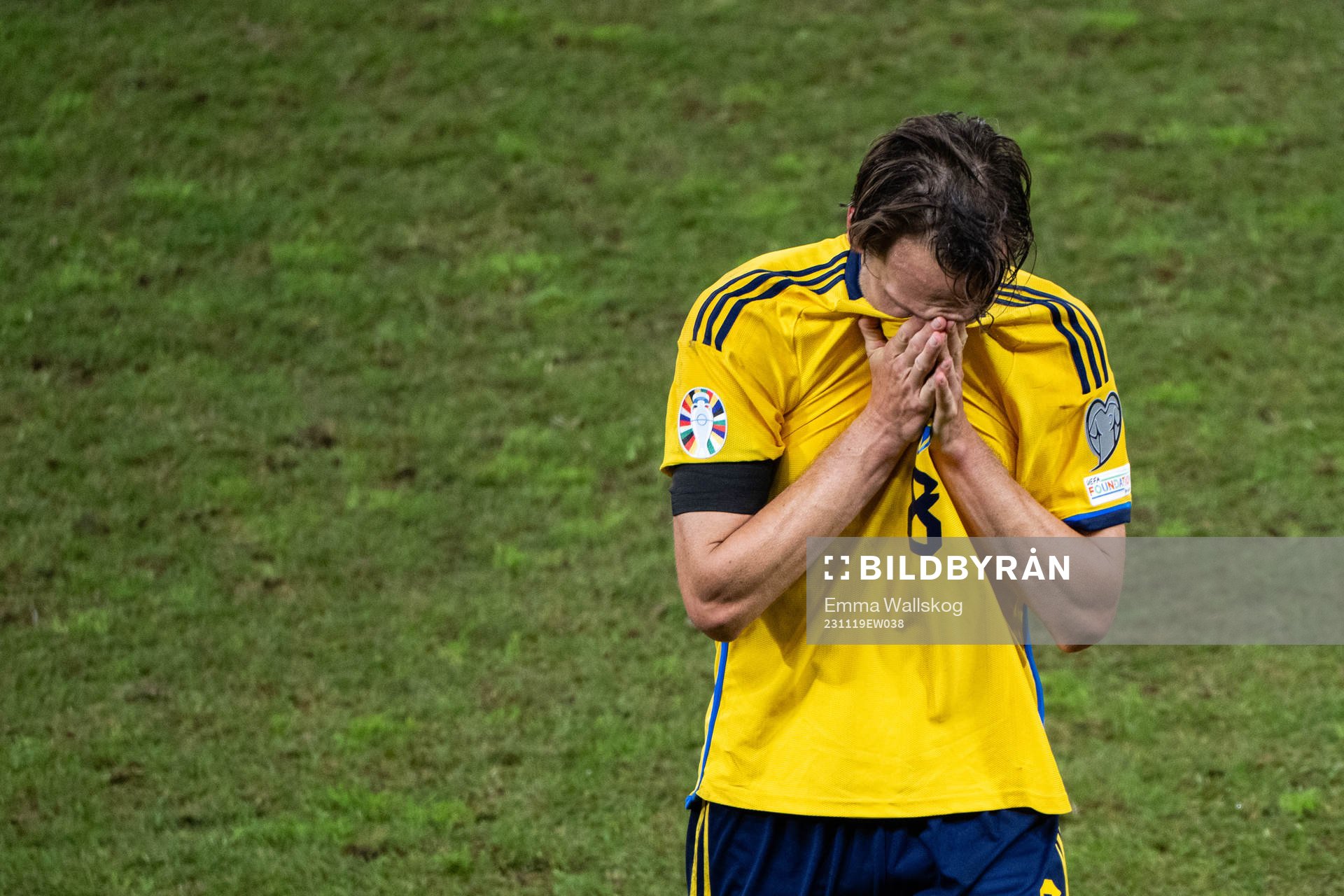 Albin Ekdal of Sweden is exchanged