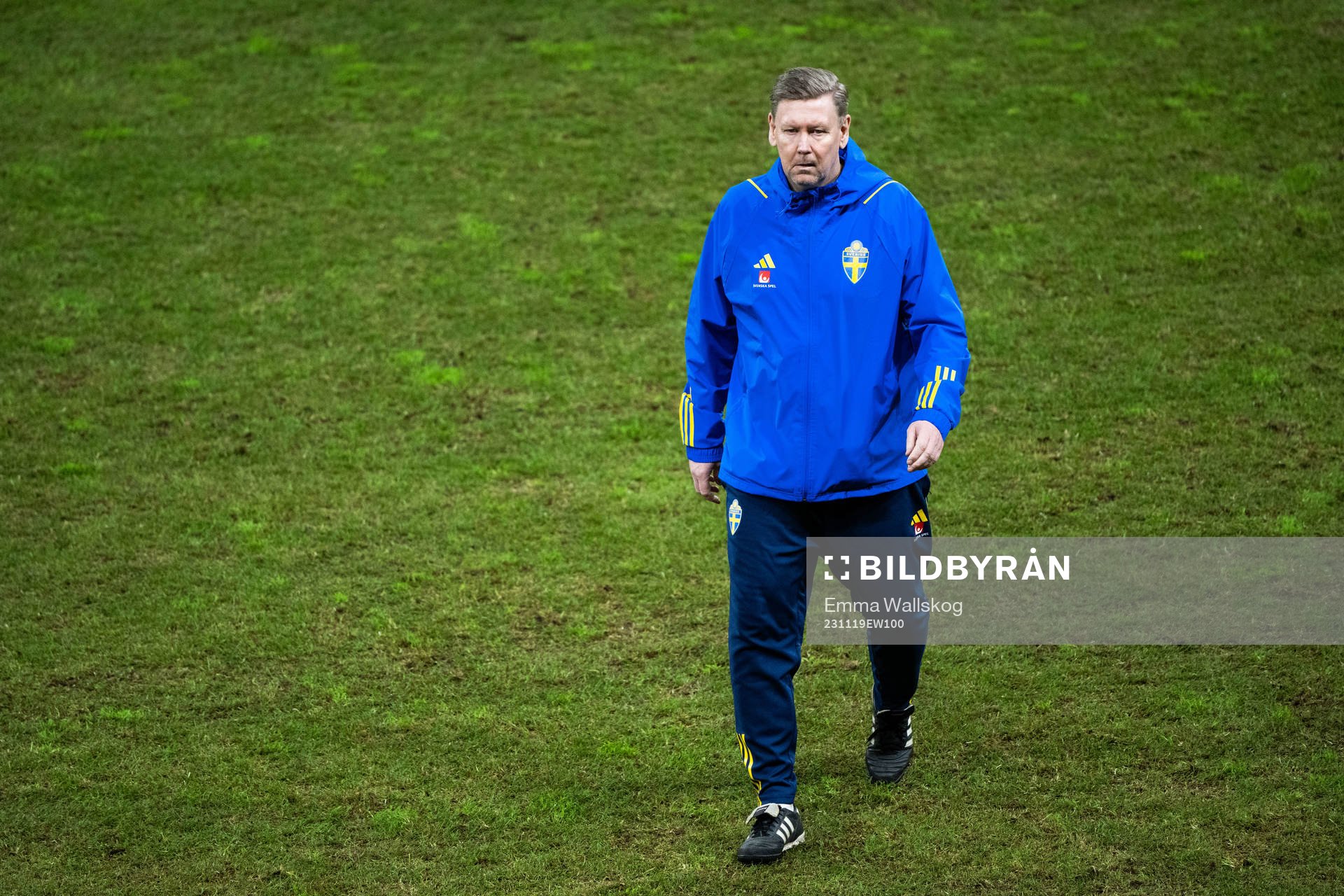 Assistant coach Peter Wettergren of Sweden