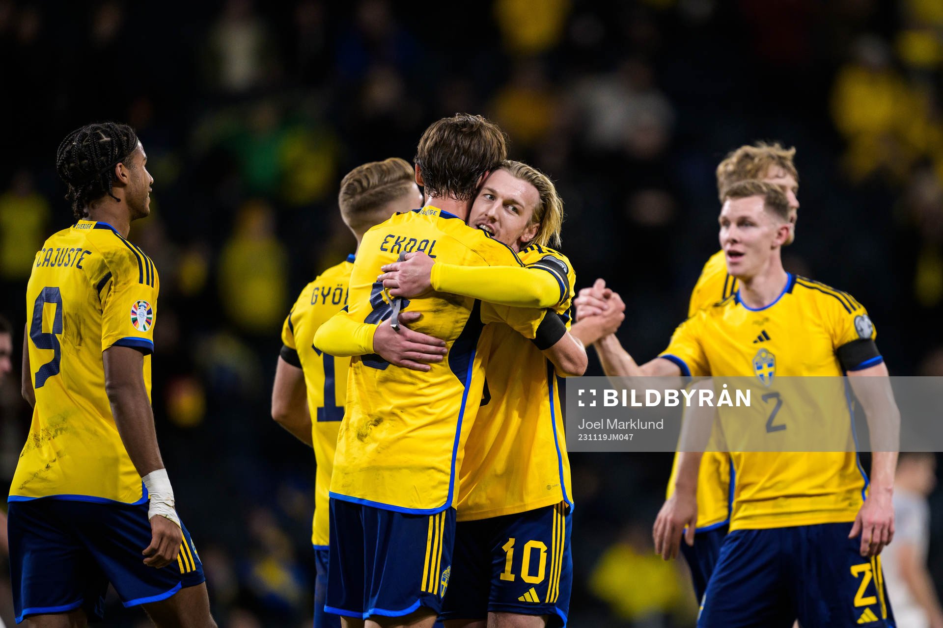 Albin Ekdal and Emil Forsberg of Sweden celebrate the 2-0