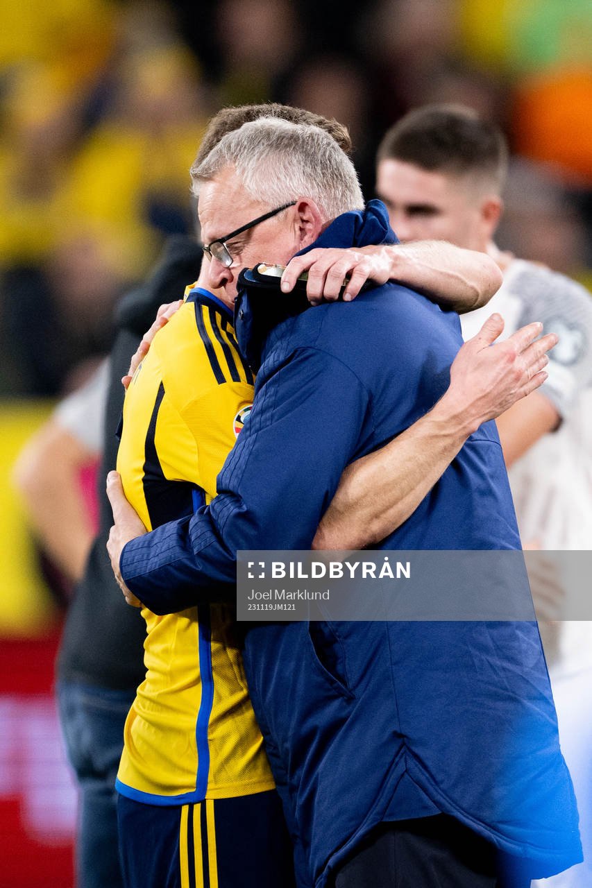 Emil Krafth and Head coach Janne Andersson  of Sweden