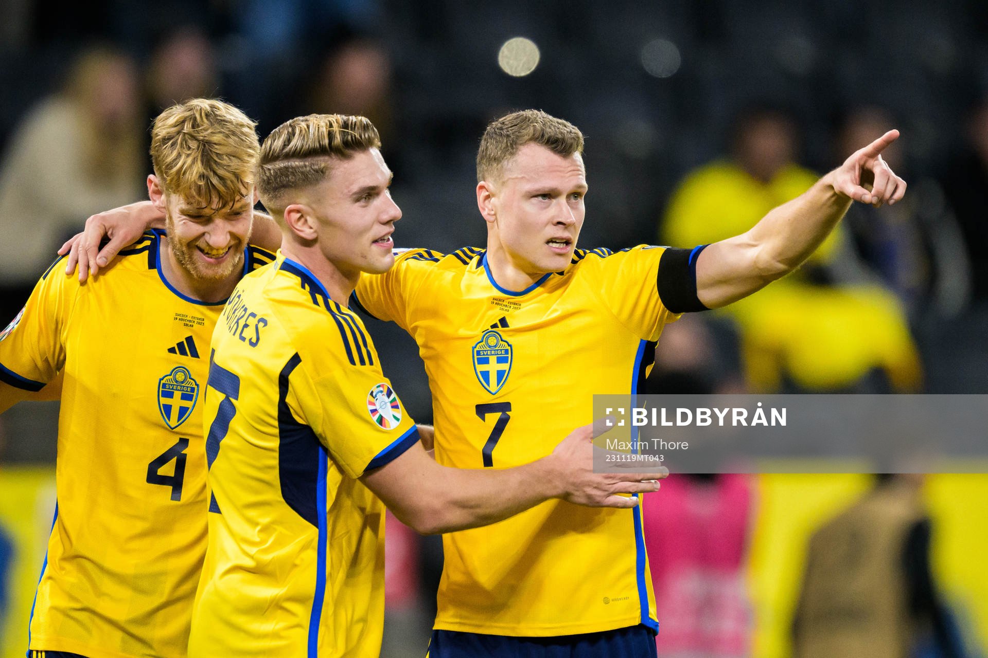 Viktor Claesson of Sweden celebrates the 1-0 goal