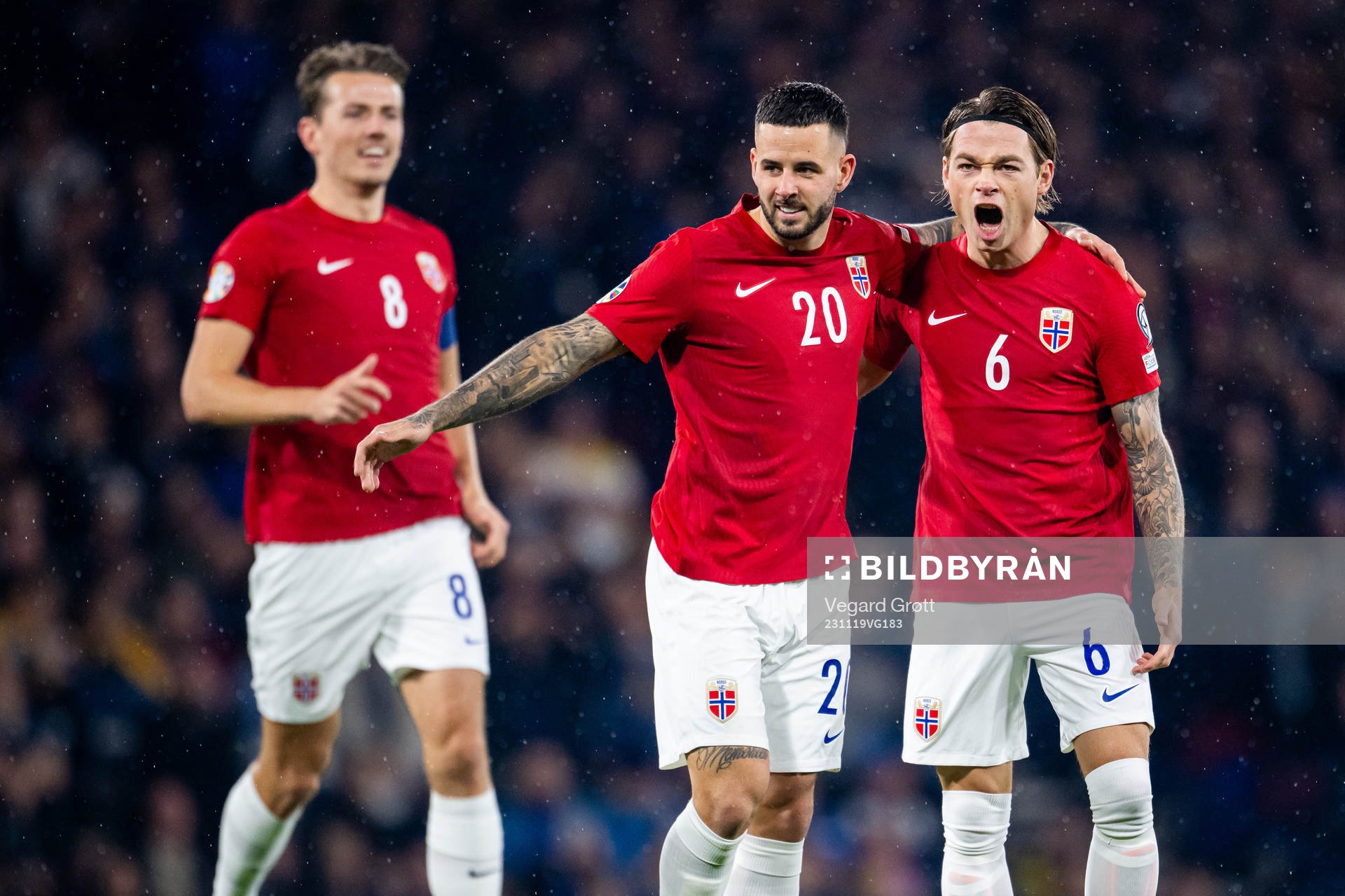 Aron Dønnum of Norway celebrates with teammate Patrick Berg