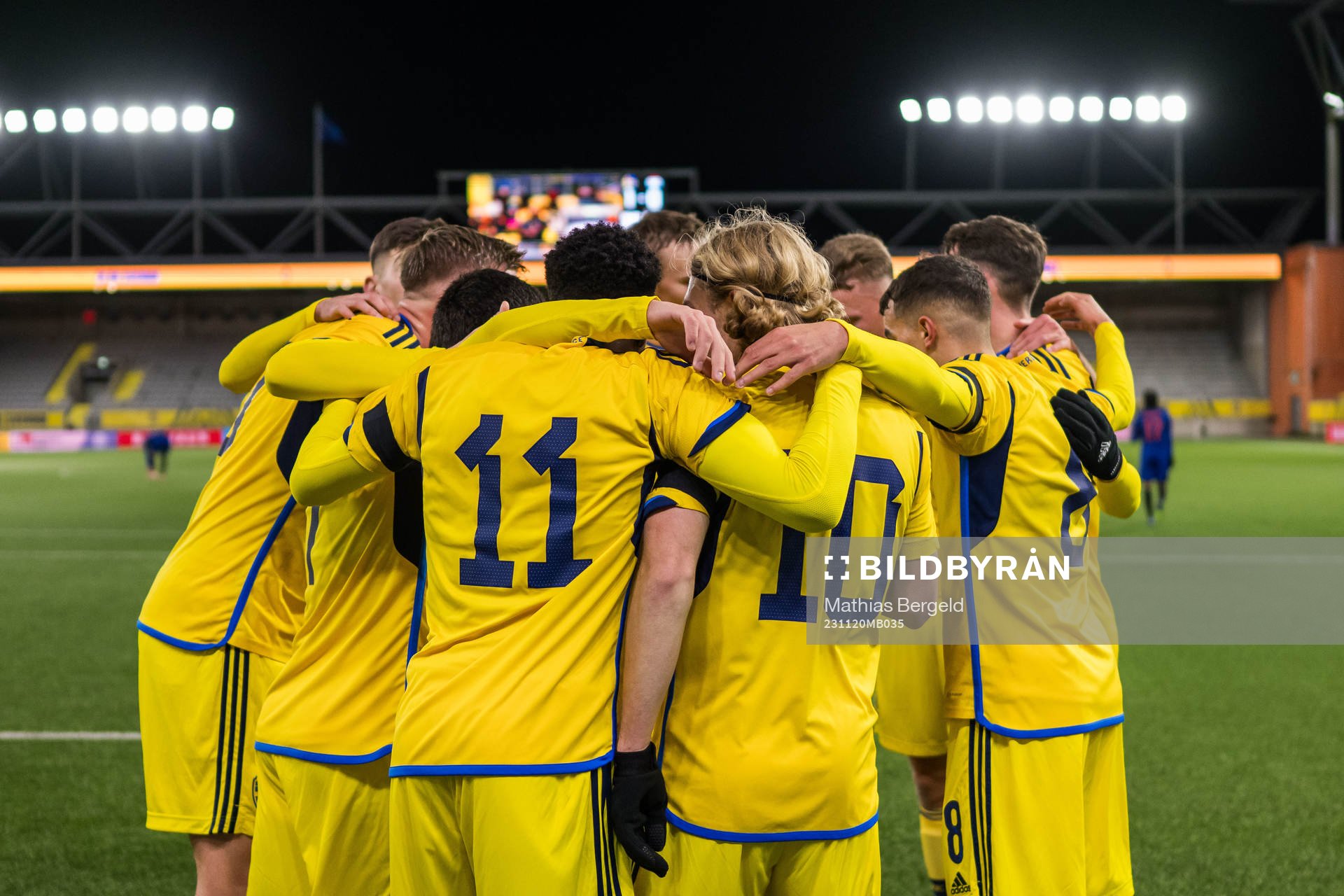 Sebastian Nanasi of Sweden celebrates
