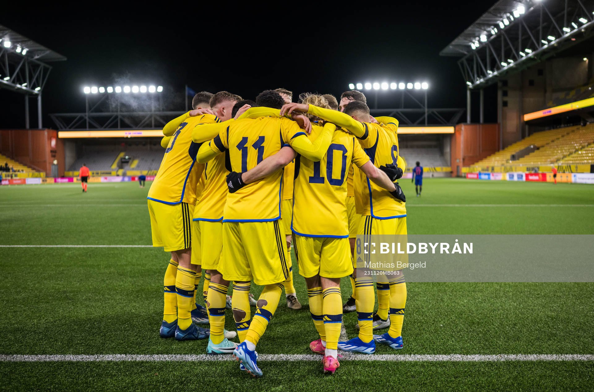 Sebastian Nanasi of Sweden celebrates