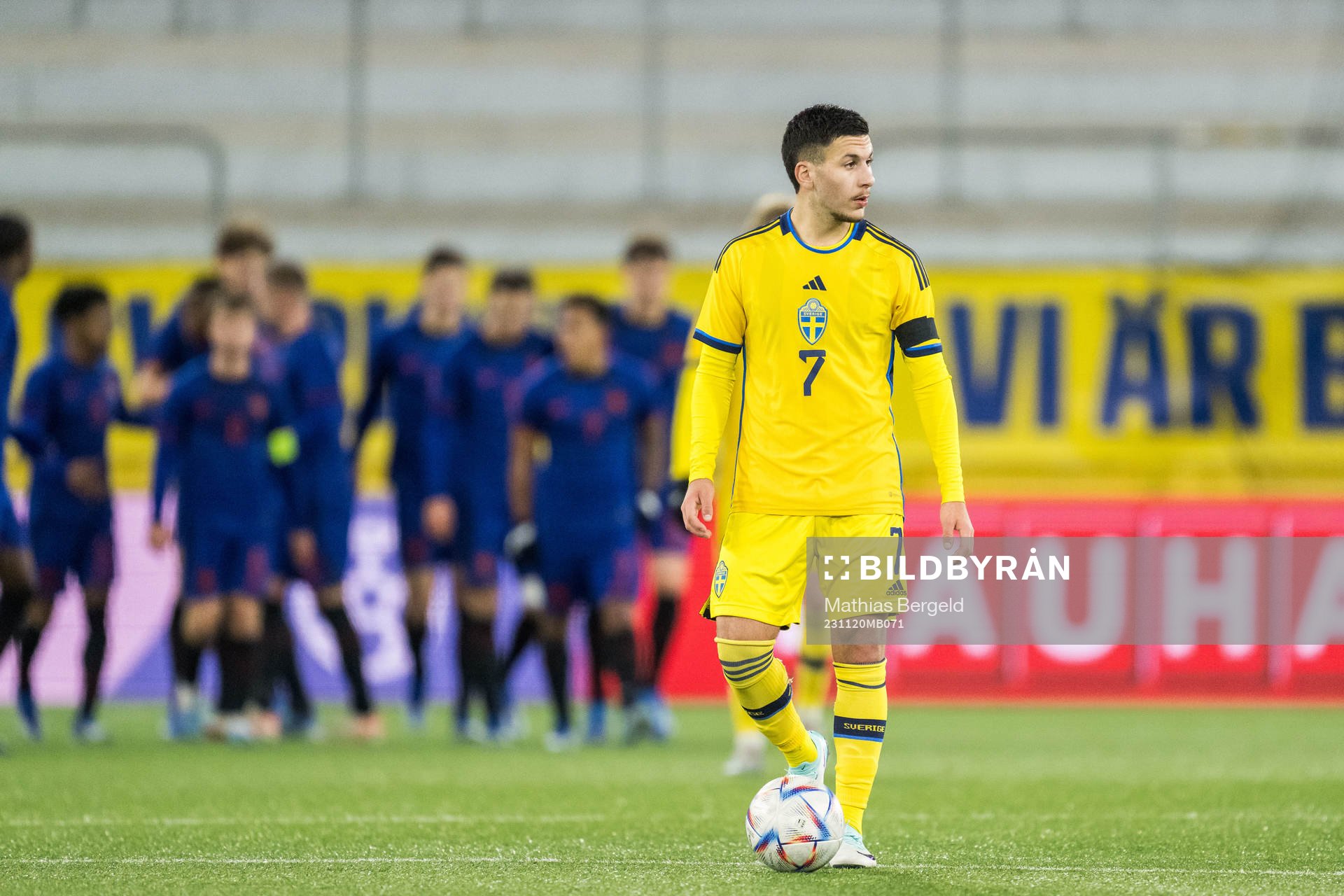 Roony Bardghji of Sweden looks dejected