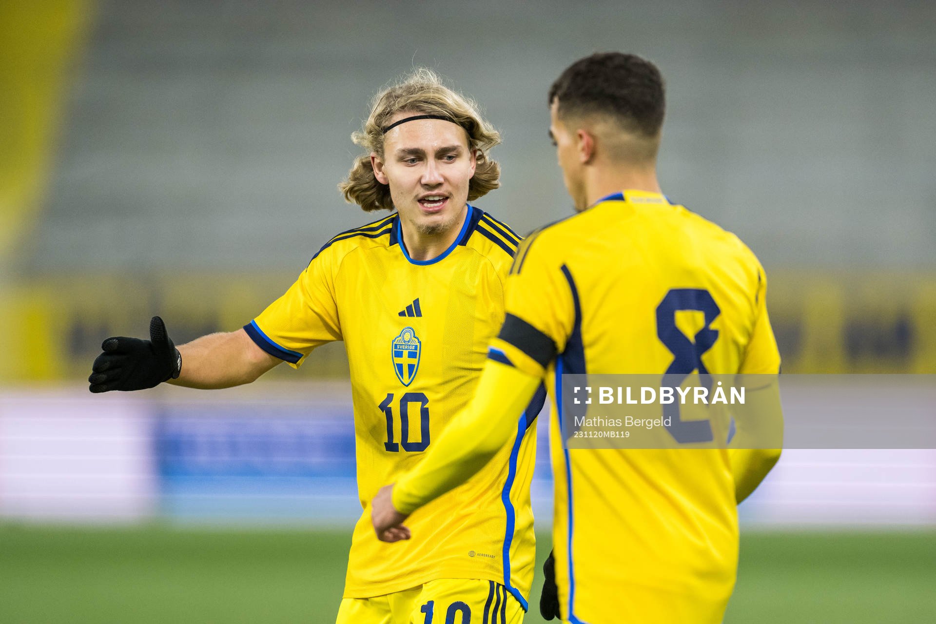 Sebastian Nanasi and Yasin Ayari of Sweden