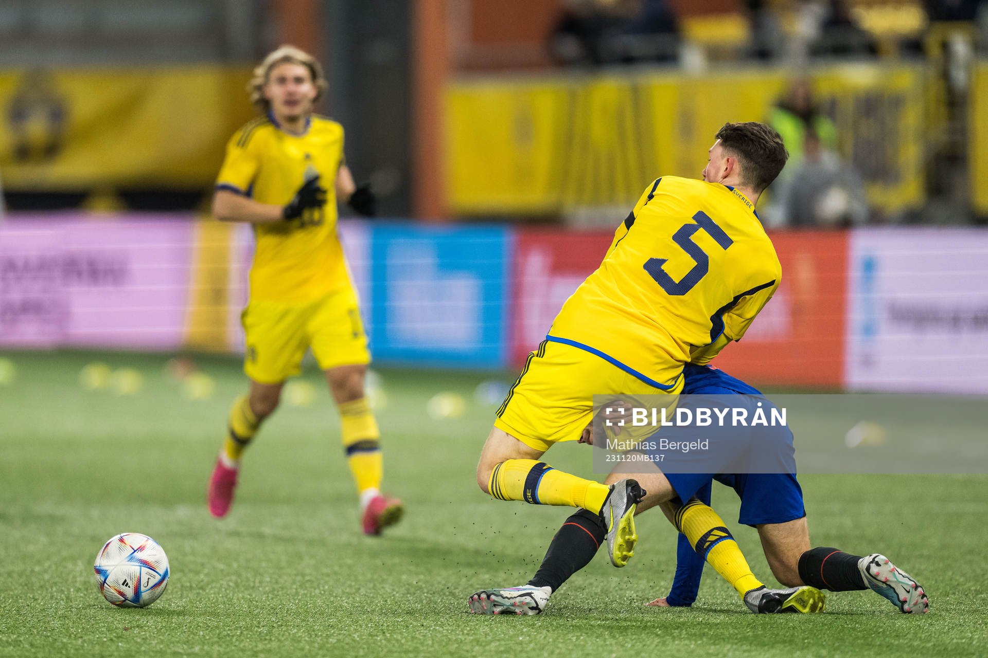 Dirk Proper of Netherlands and Noah Persson of Sweden