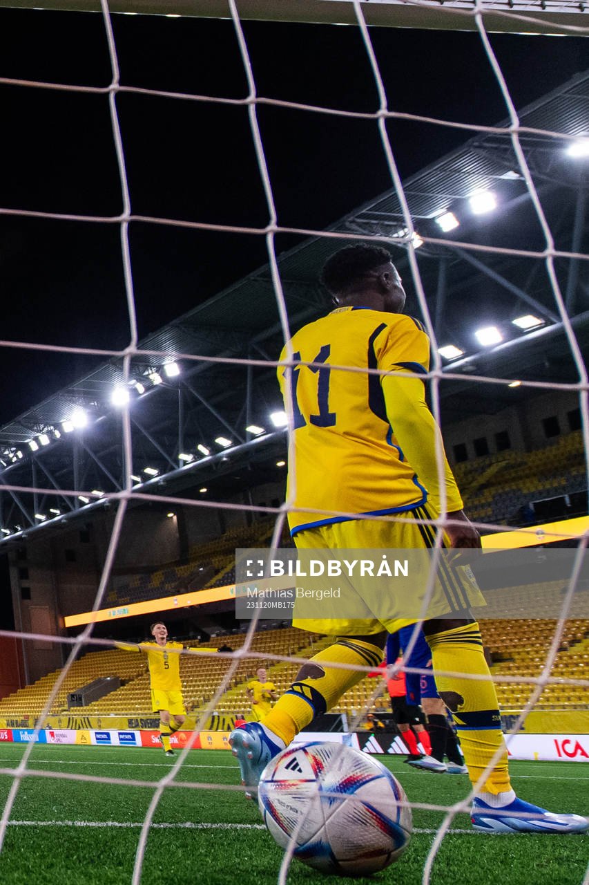 Noah Persson of Sweden celebrates