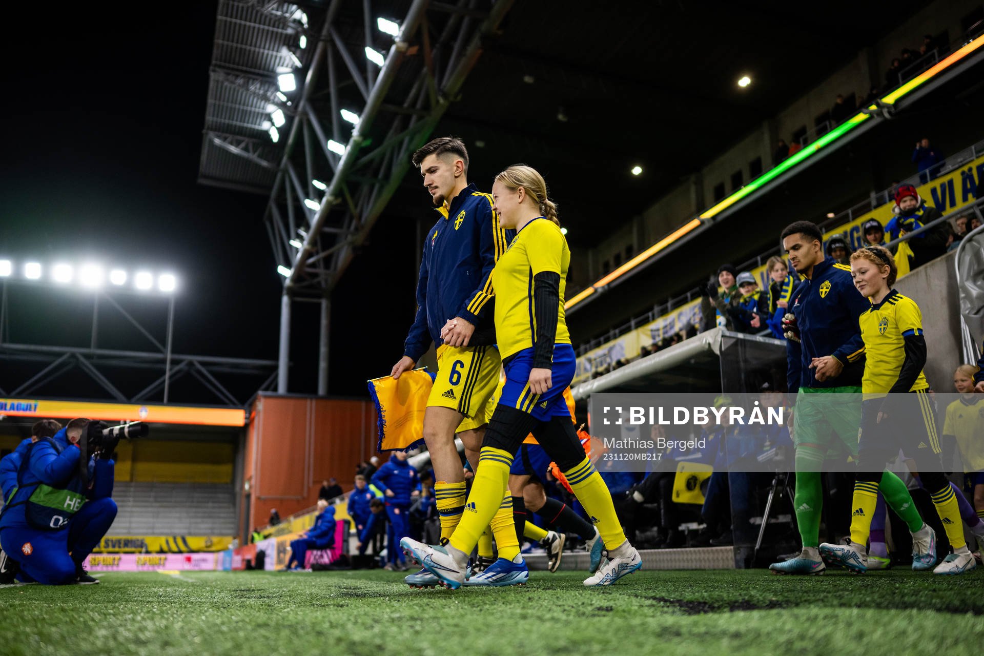 Armin Gigovic and goalkeeper Oliver Dovin of Sweden enter the pitch ahead of the UEFA European Under-21 Qualifier football match between Sweden and Netherlands on November 20, 2023 in Borås.