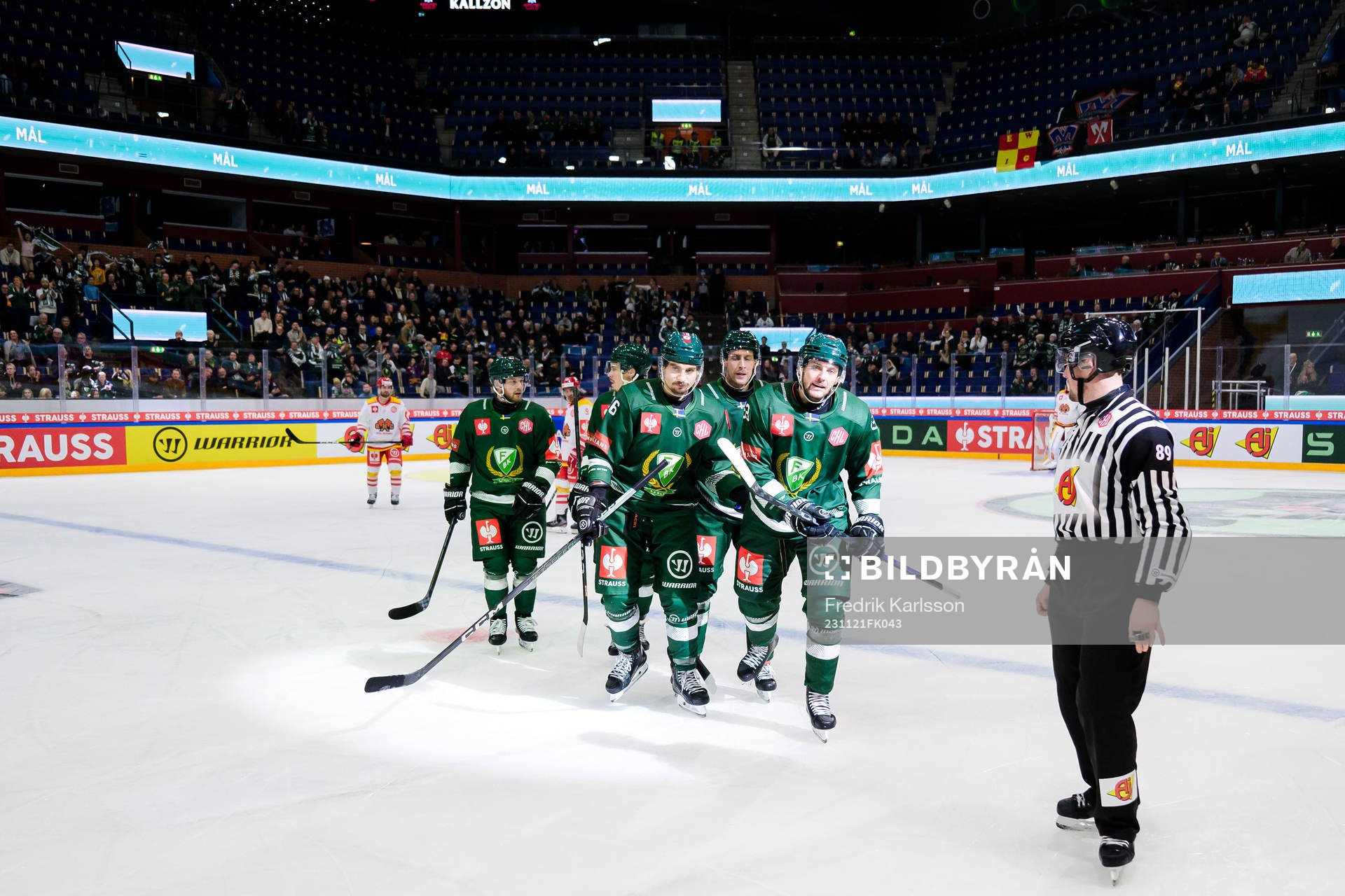 David Tomasek and Carl Dahlström of Färjestad celebrates