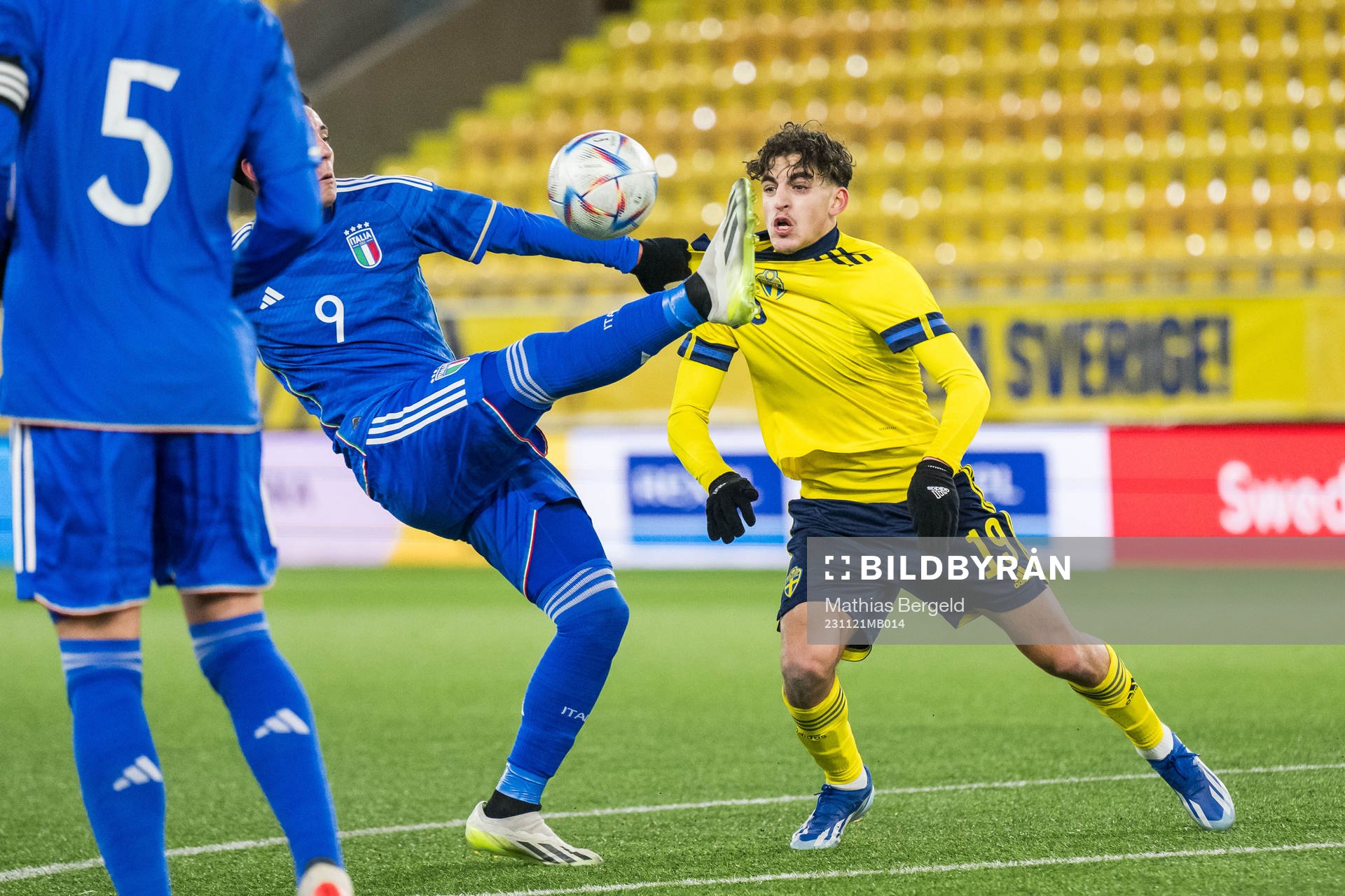 Italiens Alessio Vacca och Sveriges Taha Ayari
