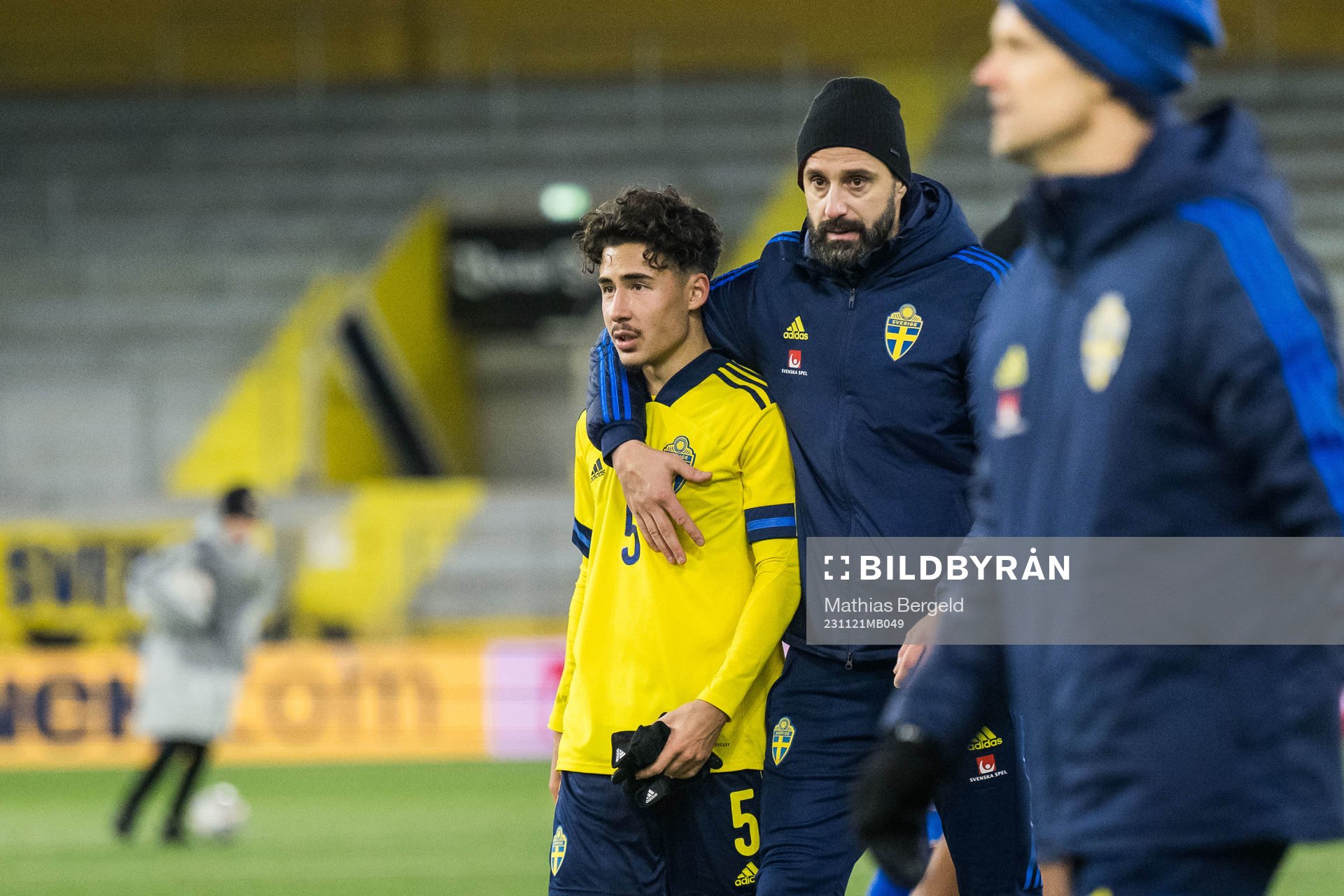 Sveriges Adrian Skogmar och örbundskapten Mirza Jelecak