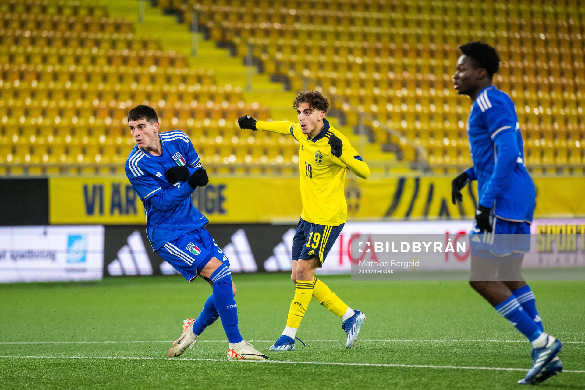 Sveriges Taha Ayari gör 2-2