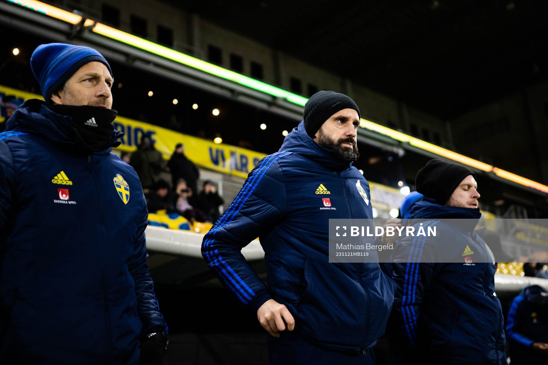 Sveriges förbundskapten Mirza Jelecak inför EM-kvalmatchen i fotboll för P19 mellan Sverige och Italien den 21 november 2023 i Borås. 