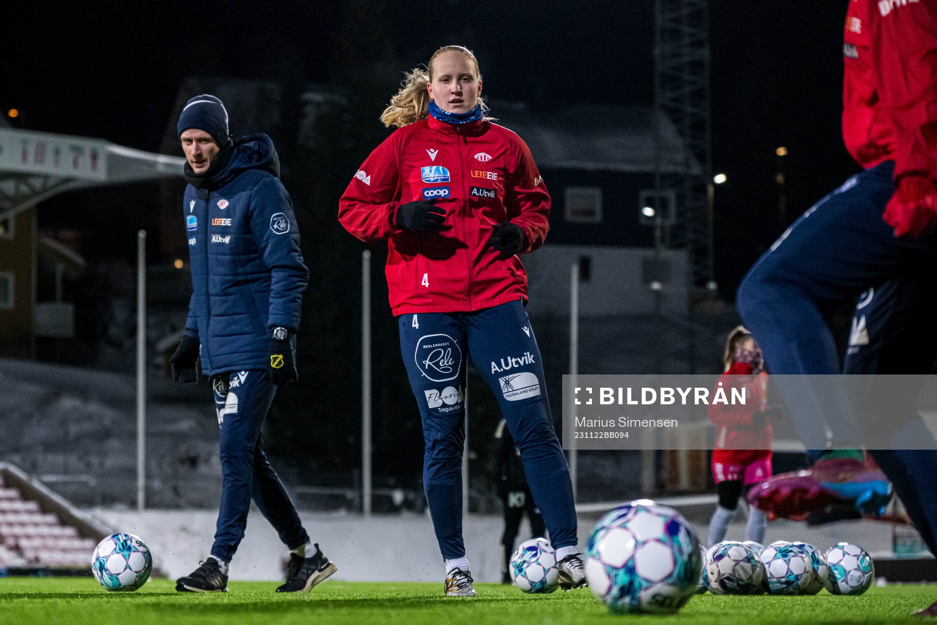 Kaja Olsen of Avaldsnes warms up