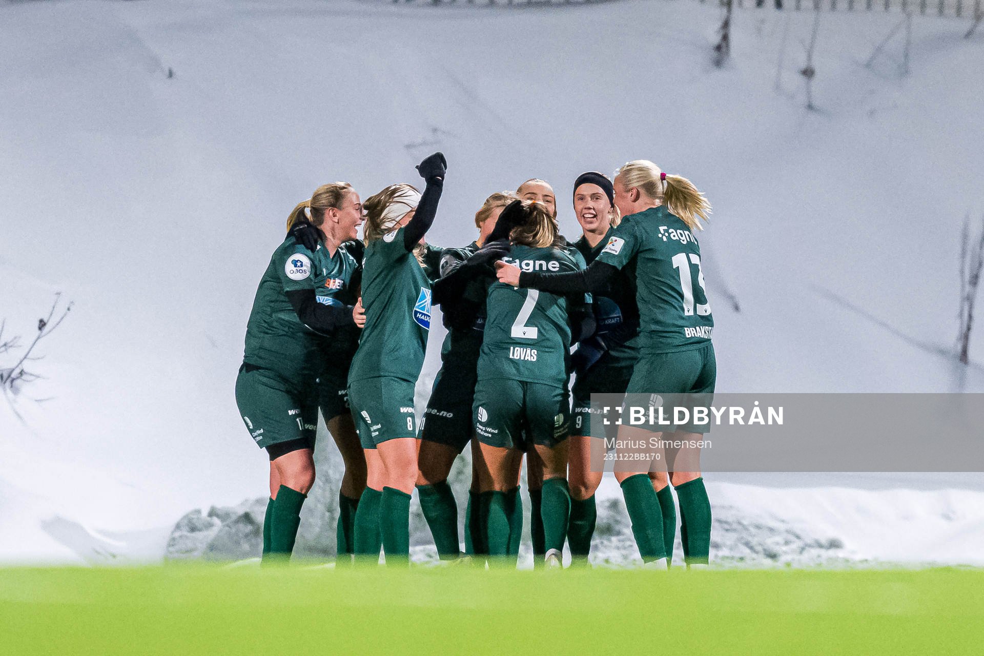 Maria Hovmark of Avaldsnes celebrates