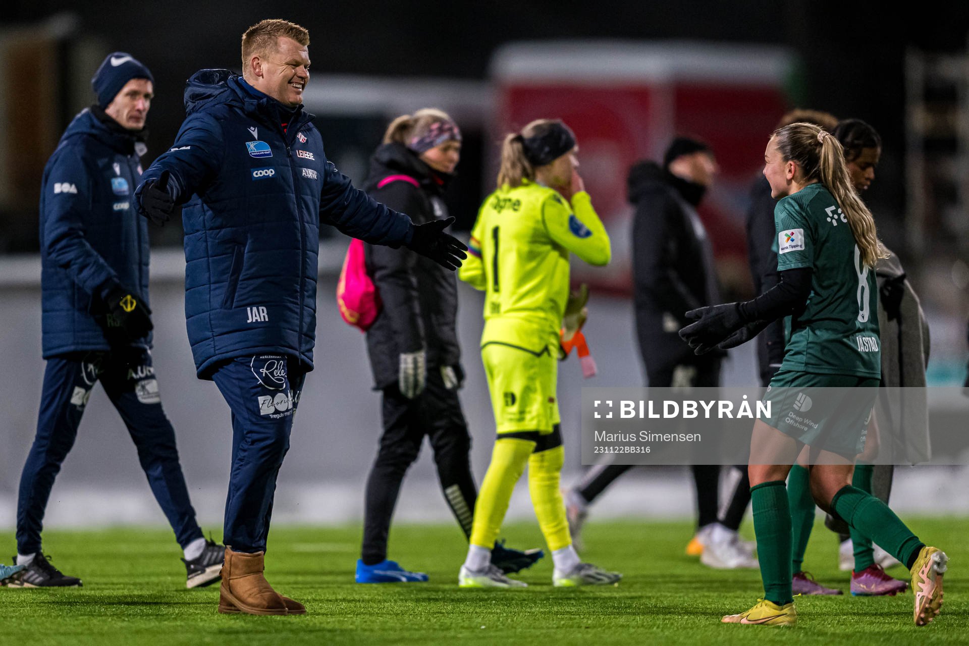 John Arne Riise, head coach of Avaldsnes, and Ingrid Lovise
