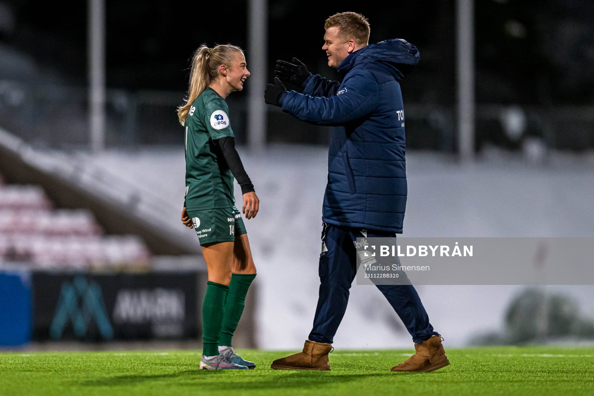 Sandra Østenstad of Avaldsnes and John Arne Riise, head