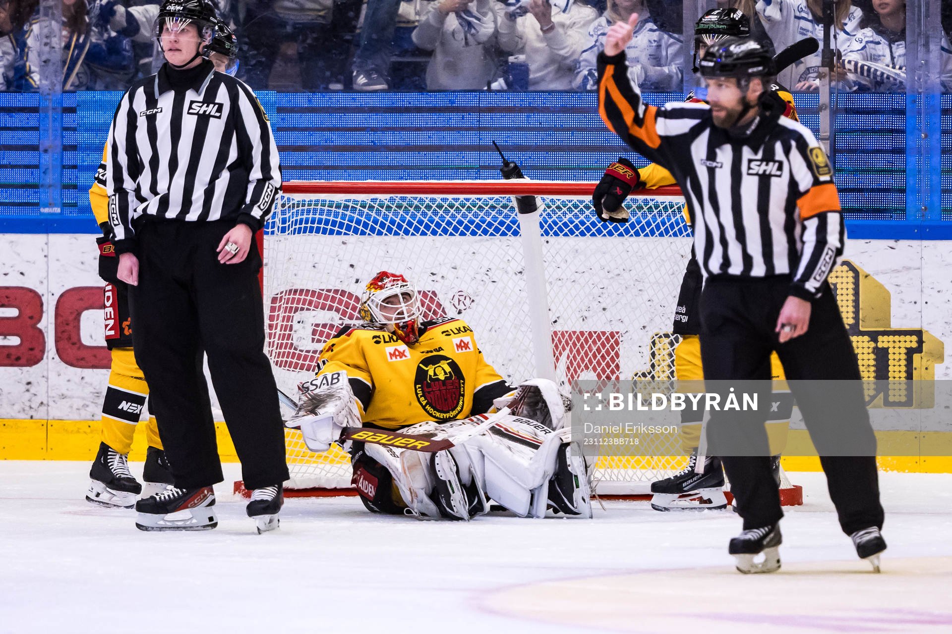 Luleå Hockeys målvakt Joel Lassinantti deppar