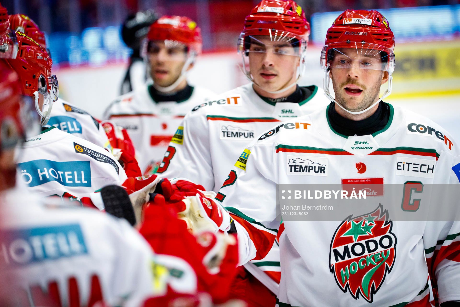 MoDos David Rundblad jublar vid 0-1