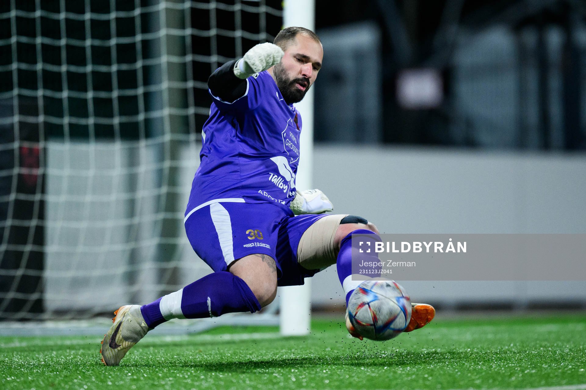 Nordic Uniteds målvakt Dejan Garaca