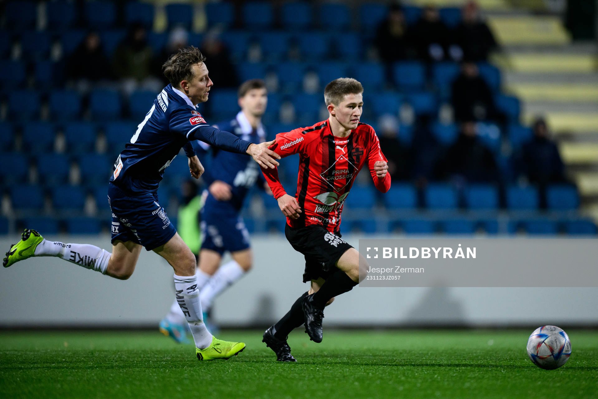 Örgrytes Viktor Lundberg och Nordic Uniteds Benjamin