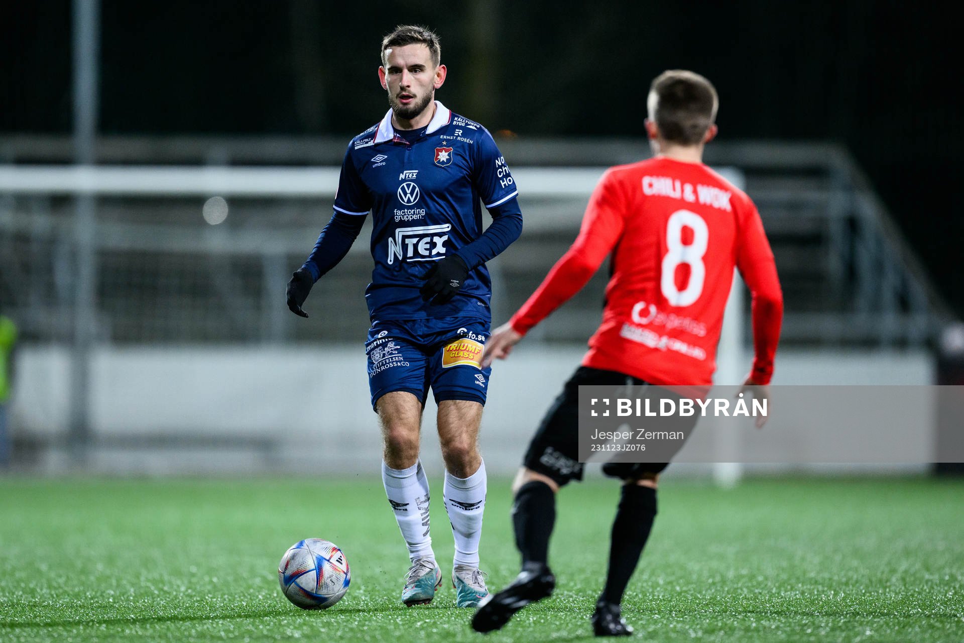 Örgrytes Erion Sadiku under fotbollsmatchen i kvalet till Superettan mellan Nordic United och Örgryte den 23 november 2023 i Södertälje.