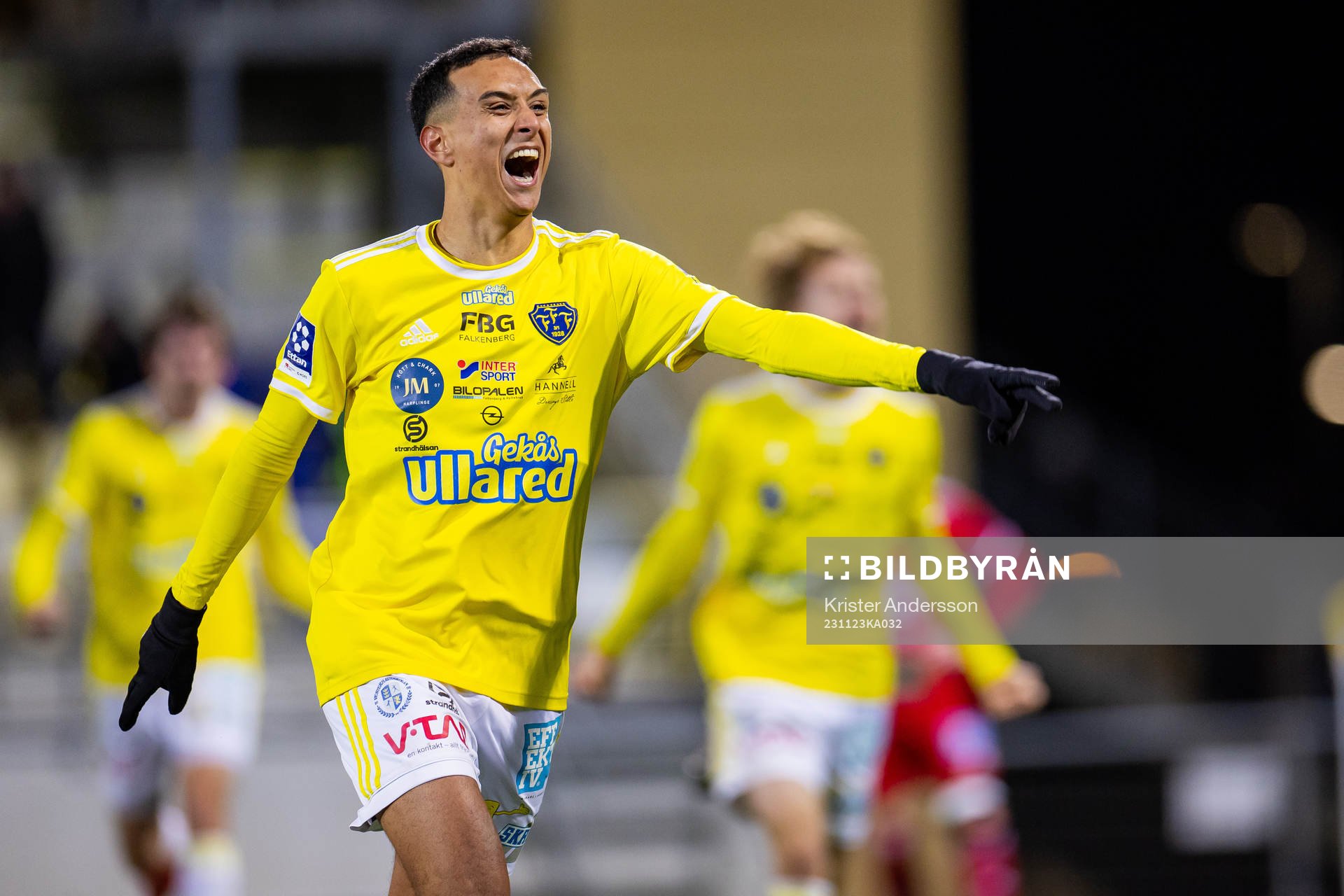 Falkenbergs Oliver Hintsa jublar