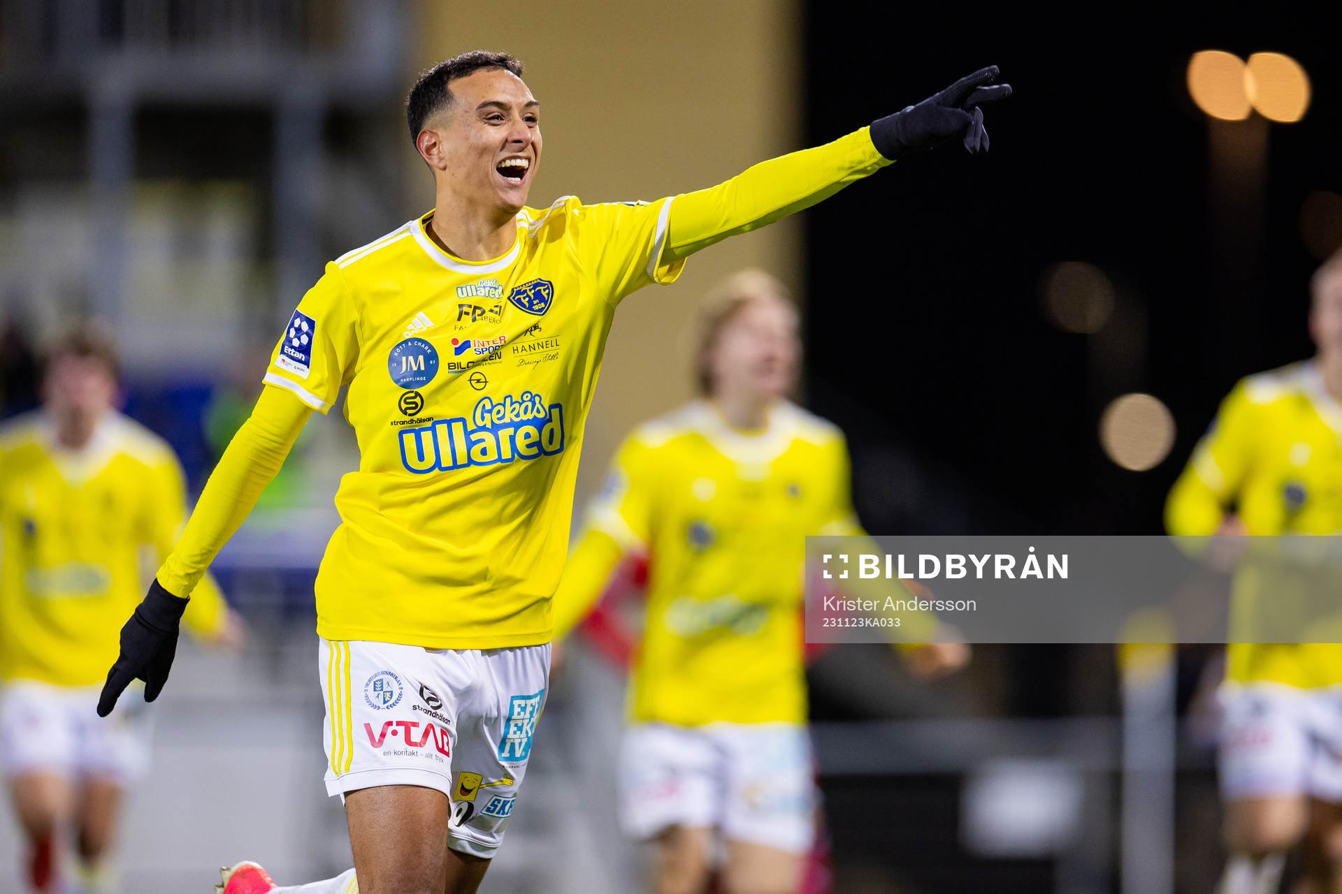 Falkenbergs Oliver Hintsa jublar