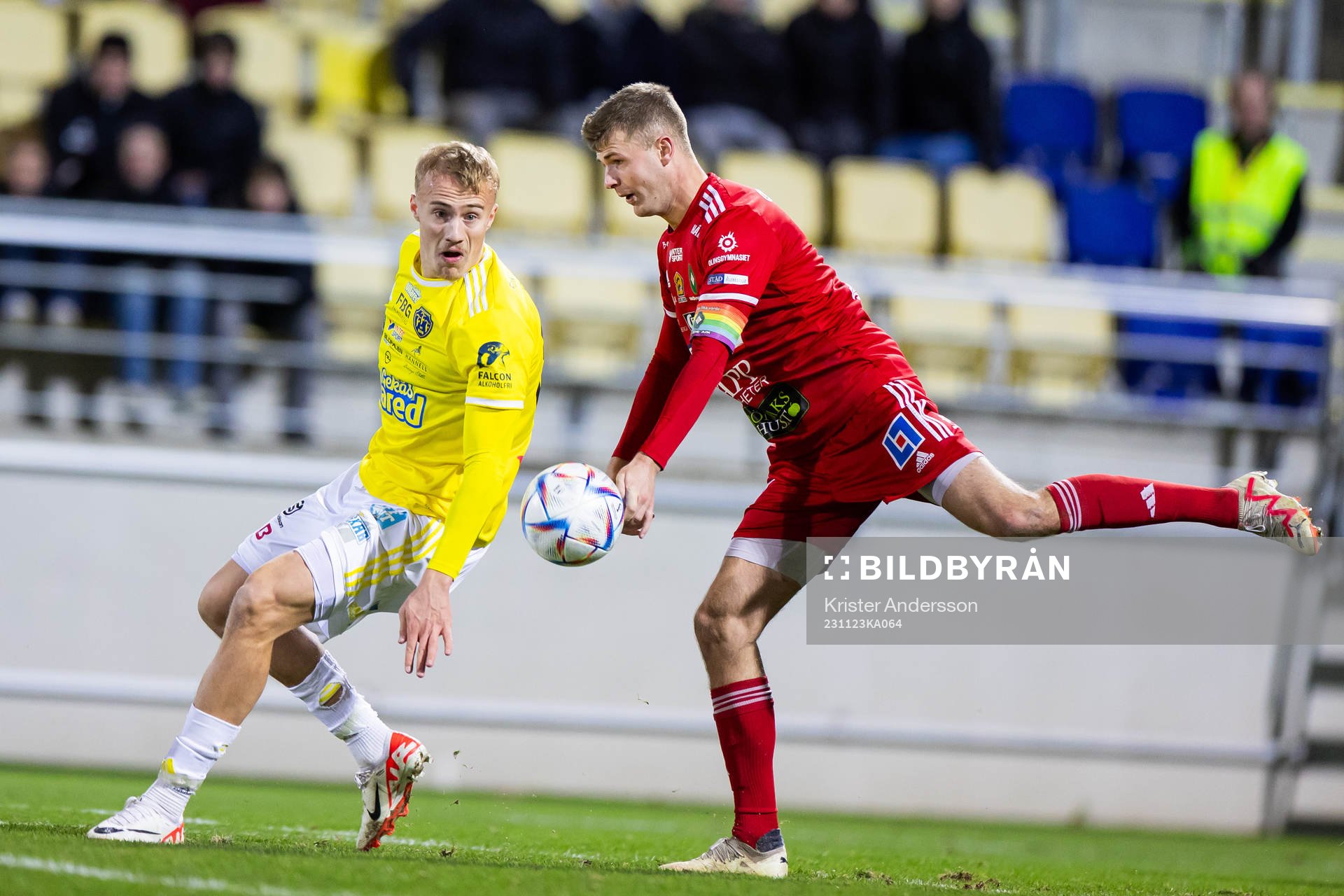 Falkenbergs Oskar Christiansson och Skövde AIKs Filip
