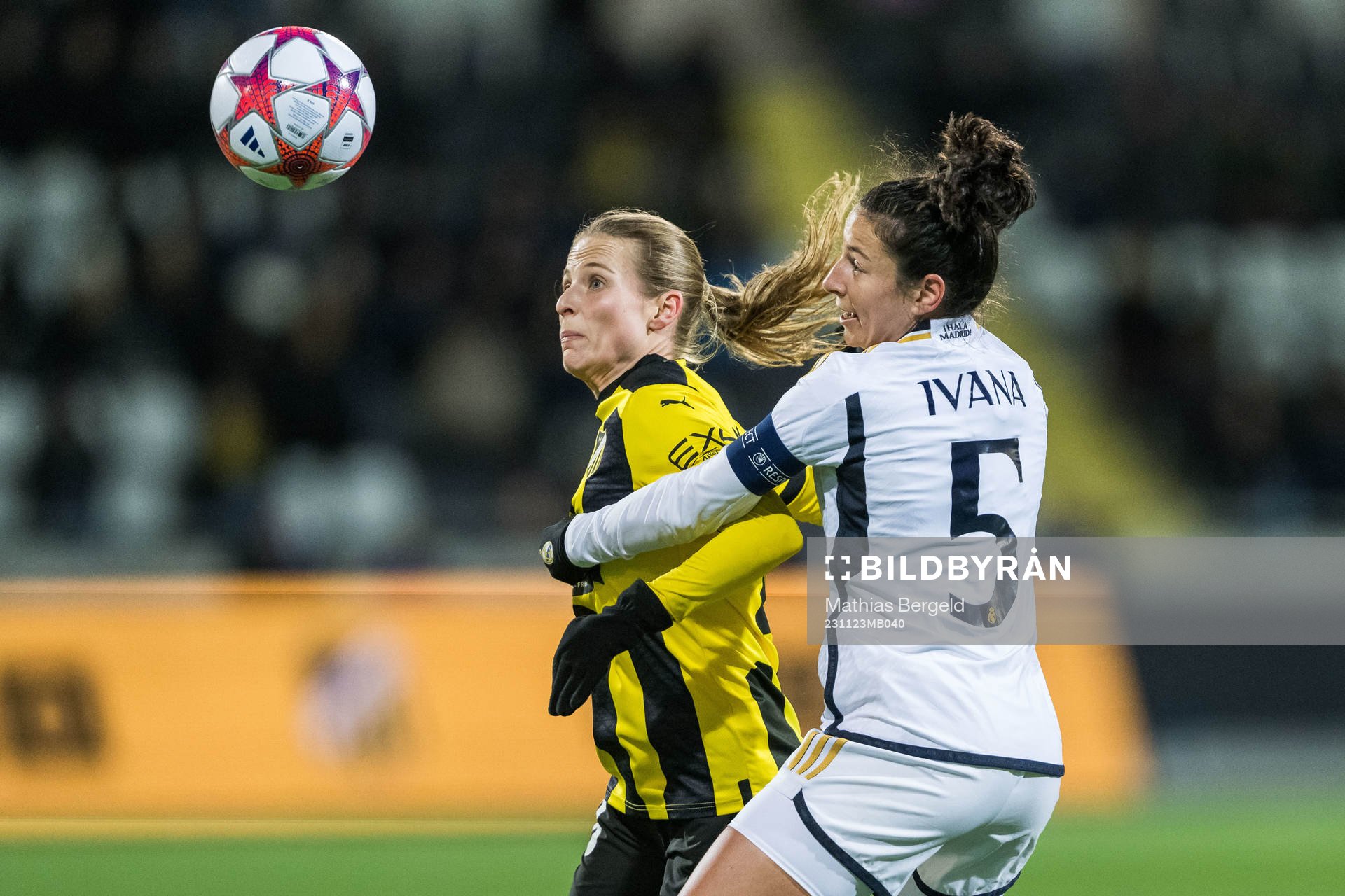Anna Anvegård of Häcken and Ivana of Real Madrid