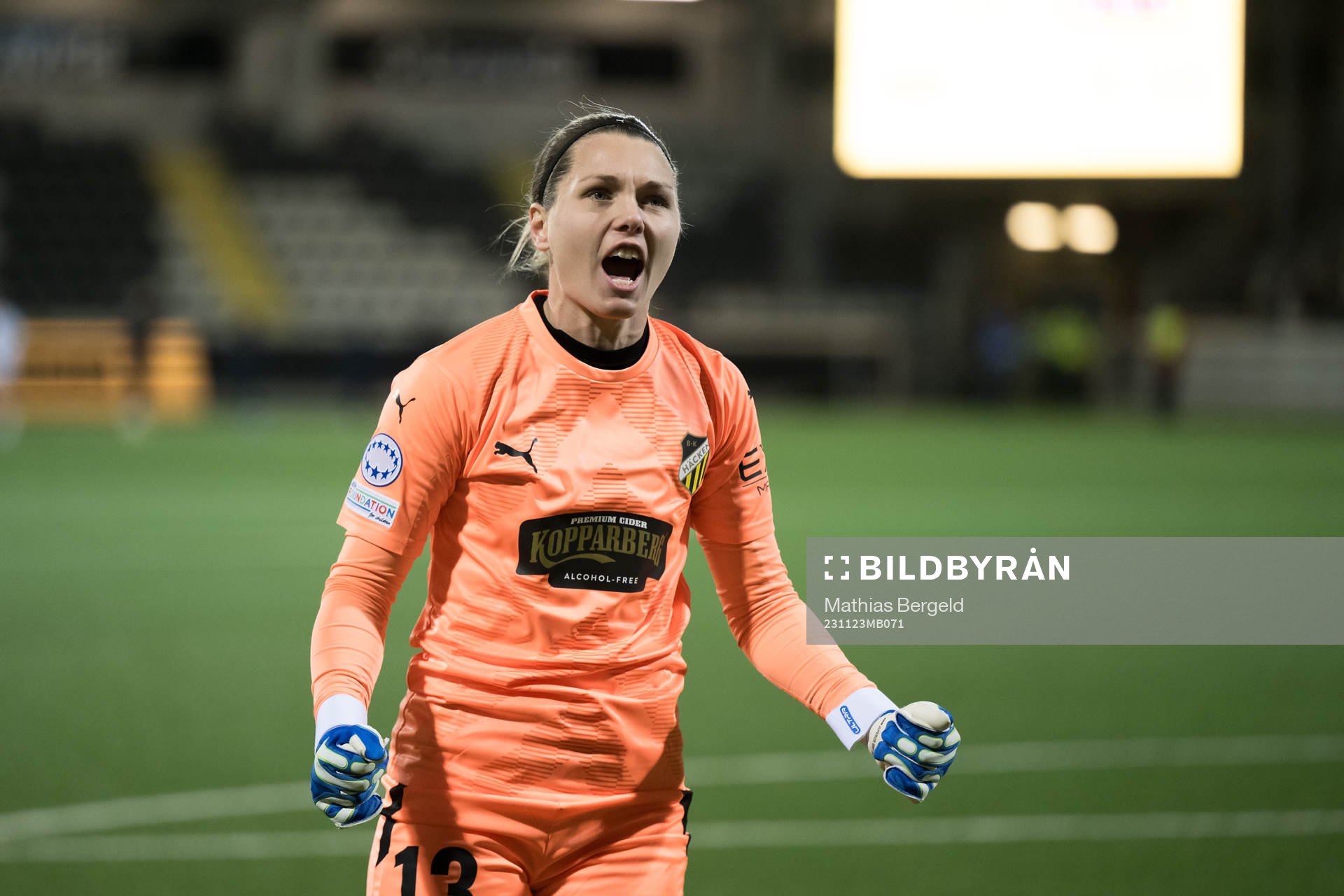 Jennifer Falk of Häcken celebrates