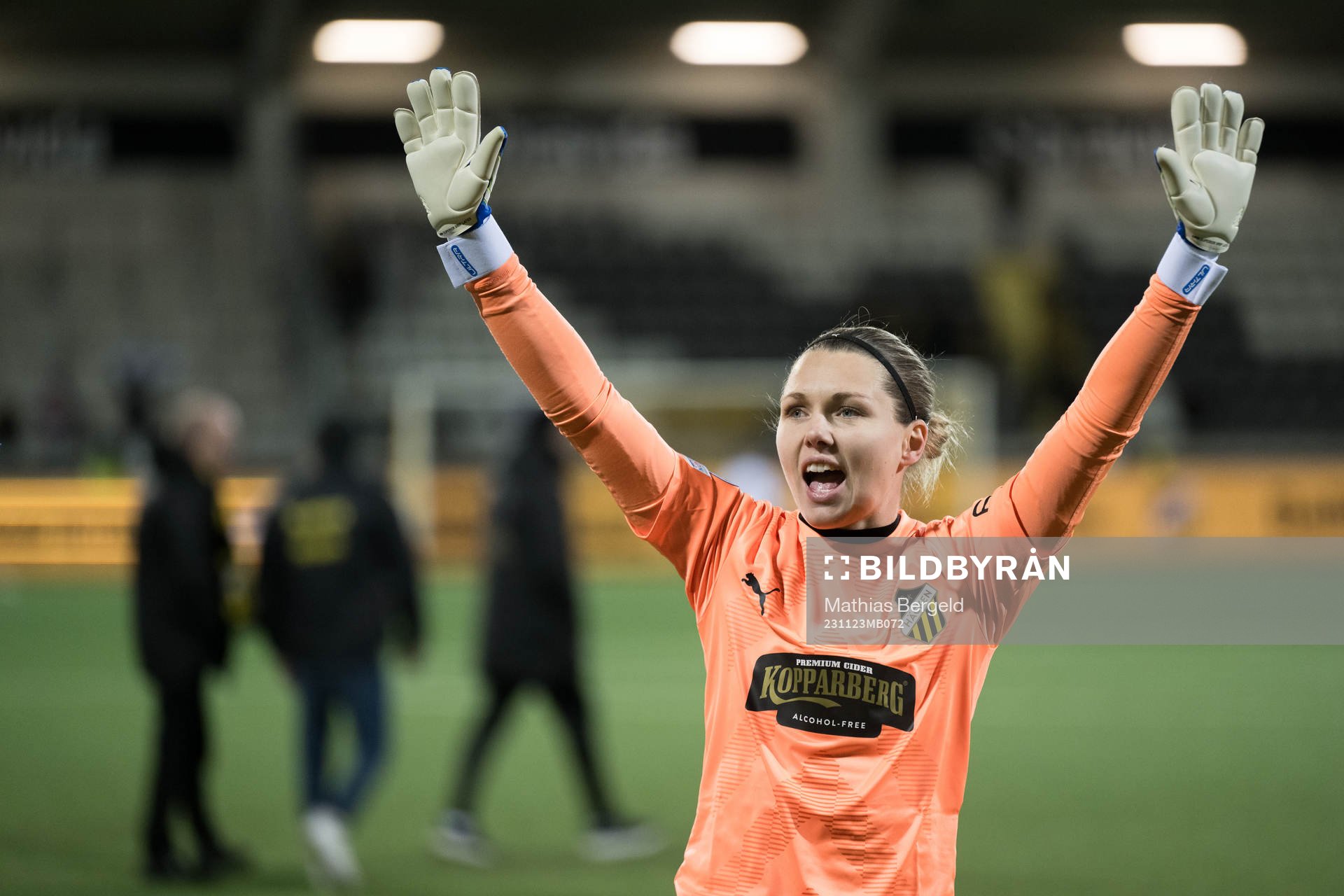 Jennifer Falk of Häcken celebrates