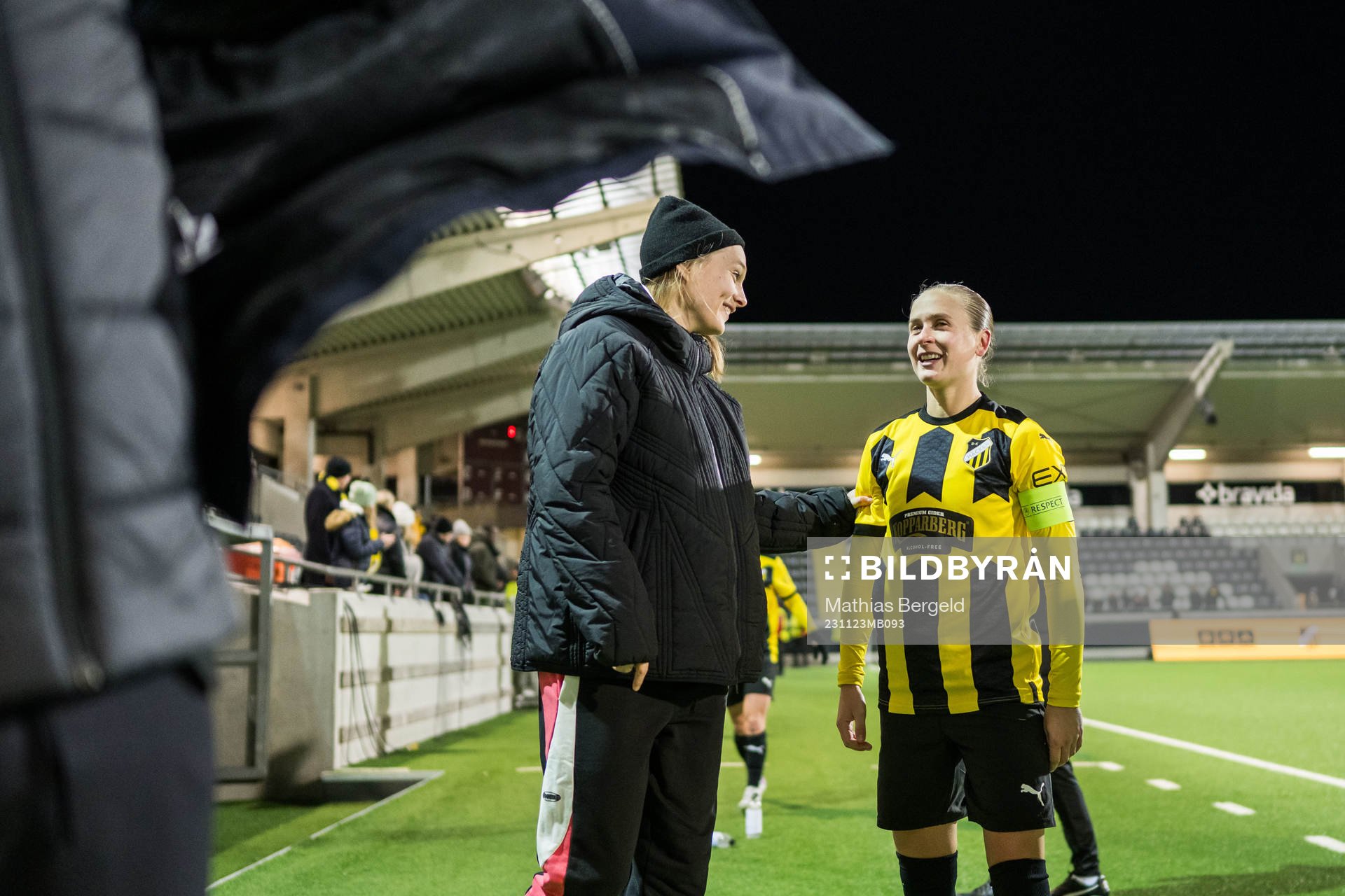Stine Larsen and Filippa Curmark of Häcken