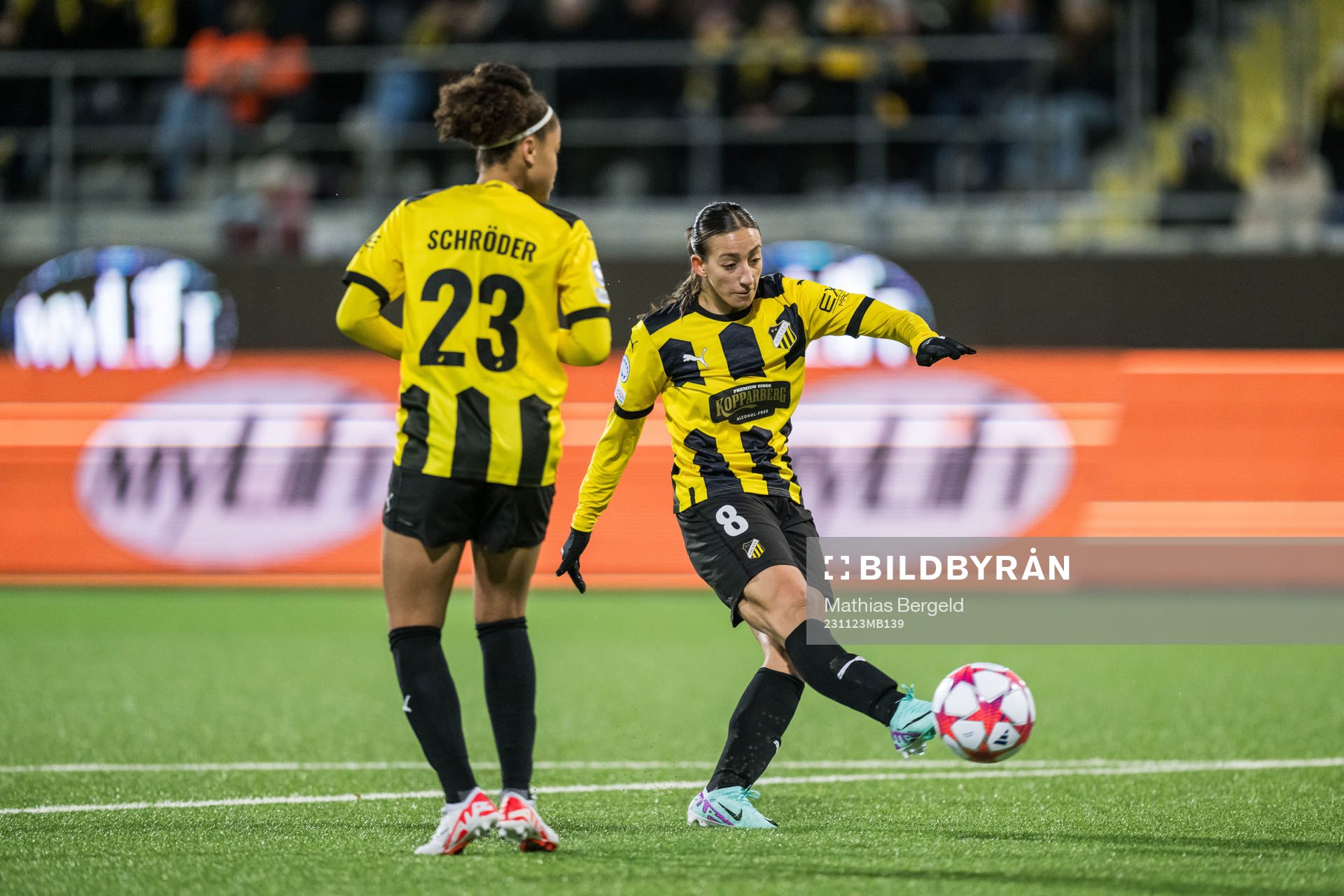 Rusul Rosa Kafaji of Häcken scores 1-1