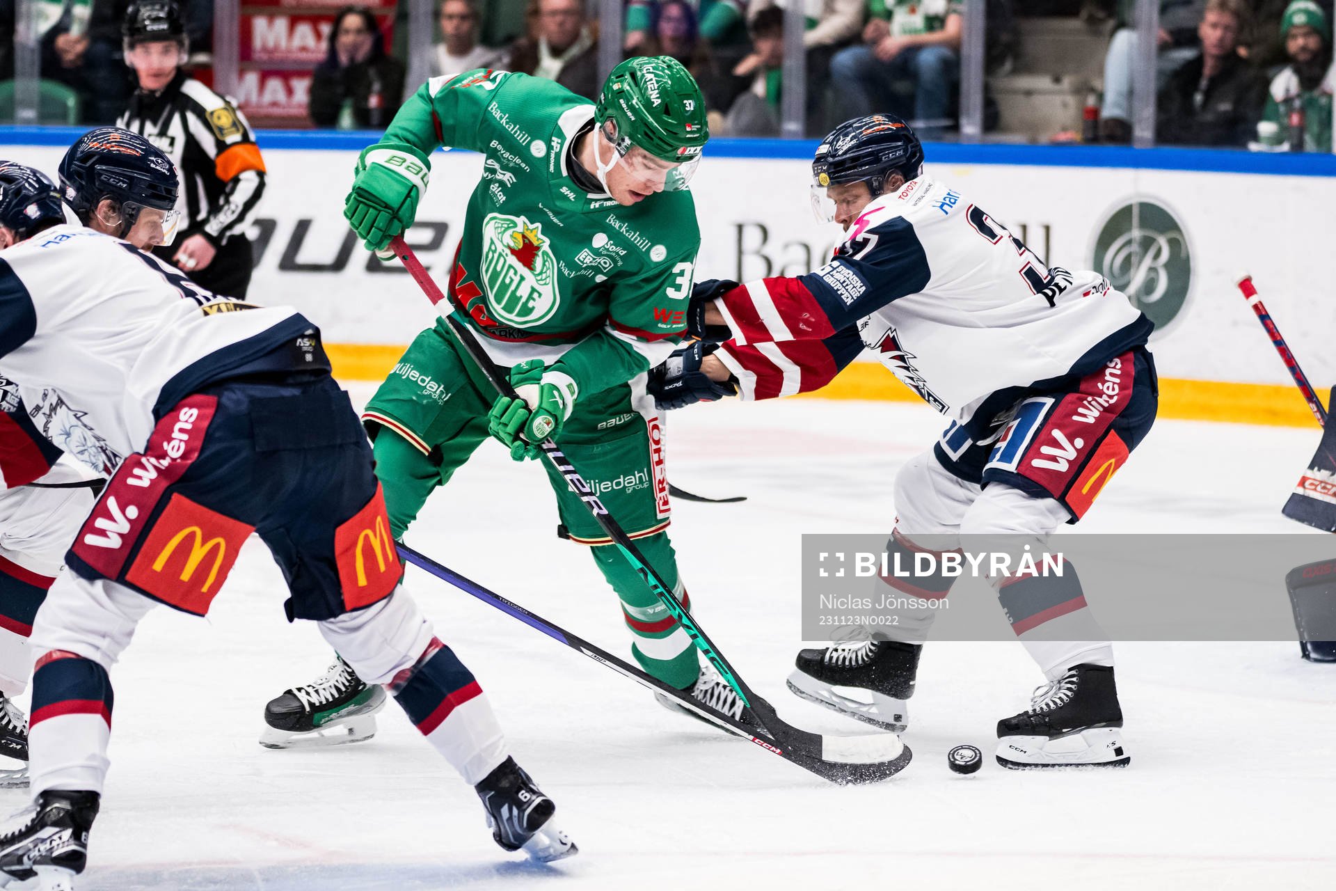 Rögles Albin Sundsvik och Linköpings Jesper Pettersson