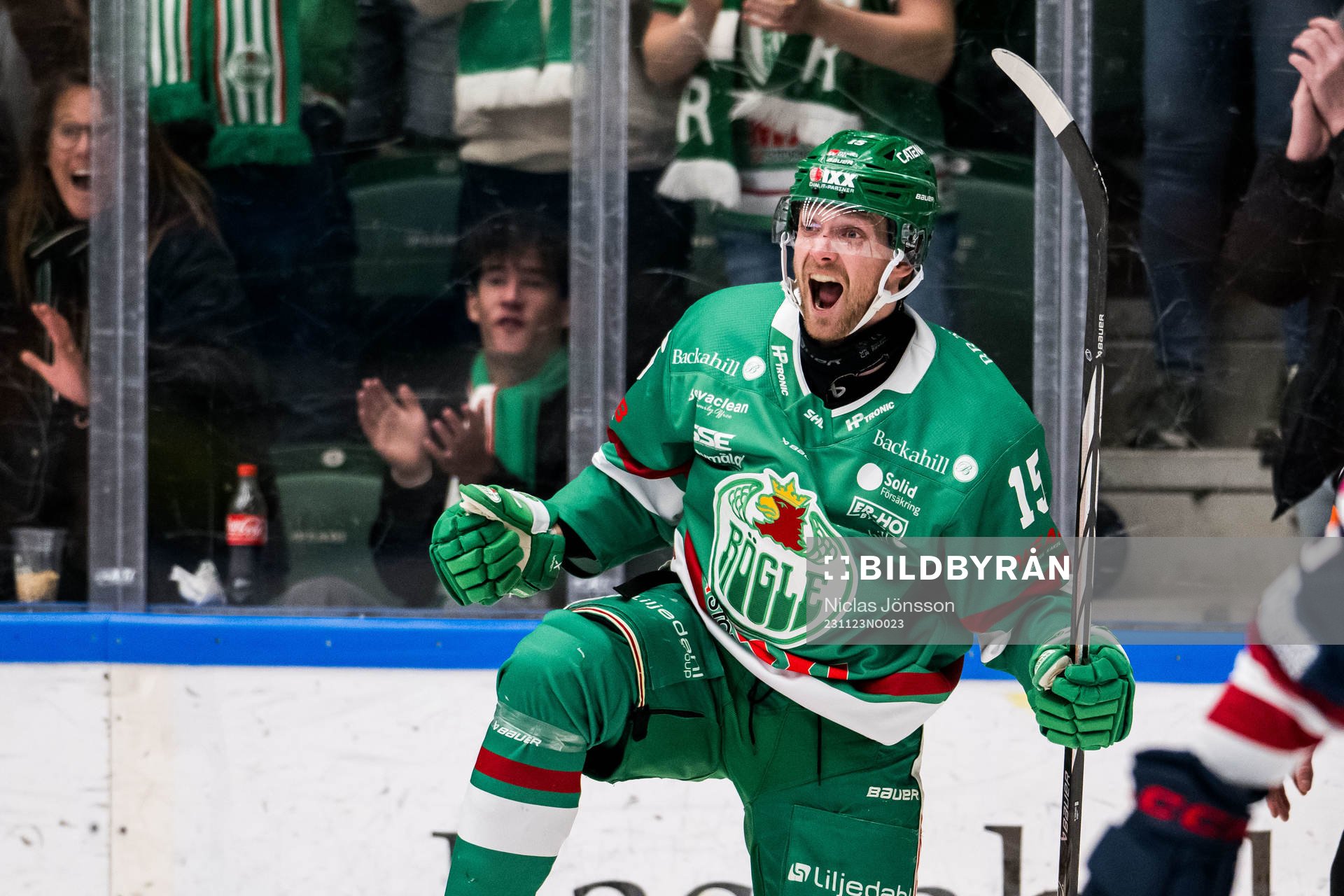 Rögles Simon Ryfors jublar