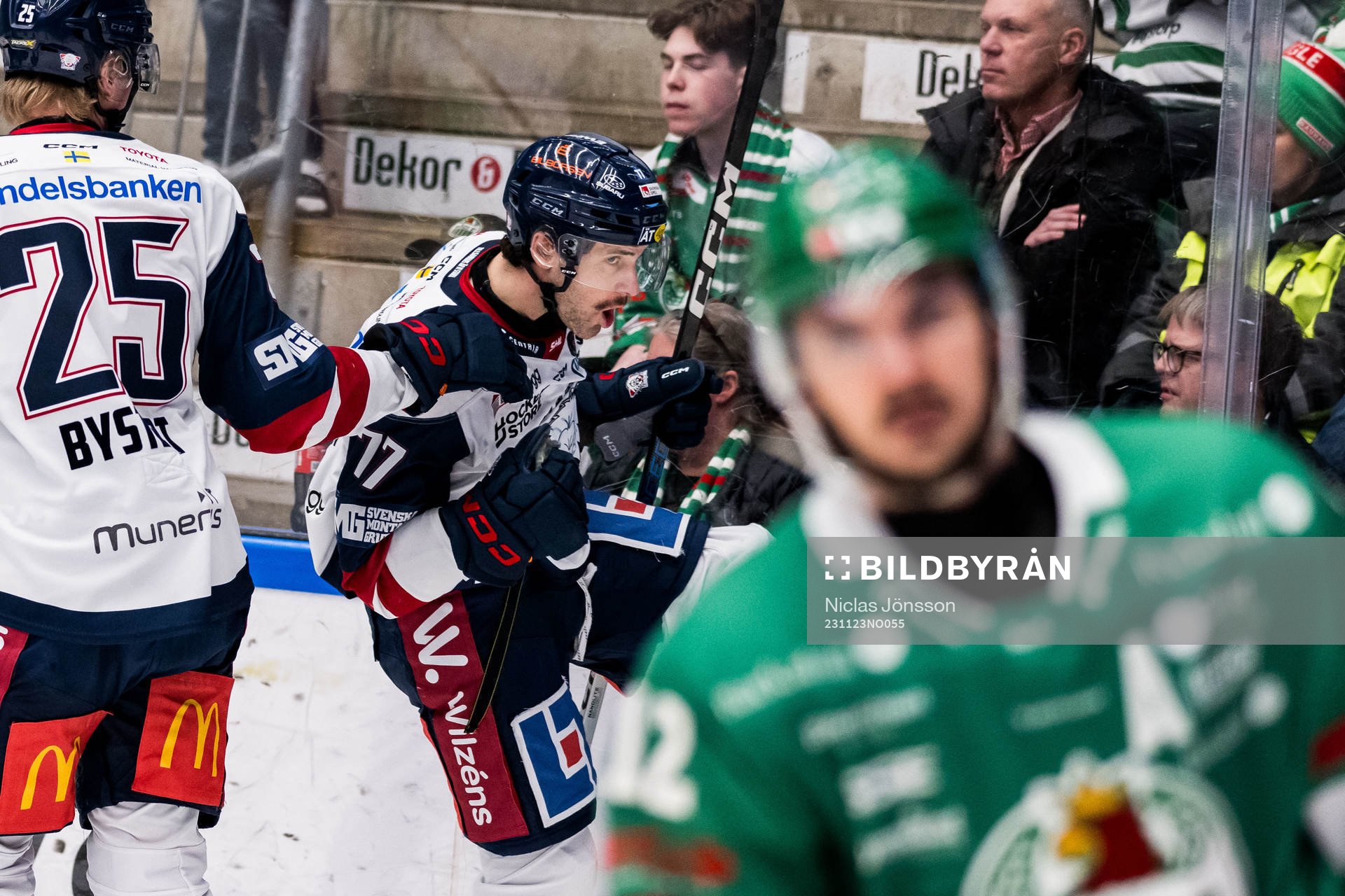 Linköpings Taylor Leier jublar