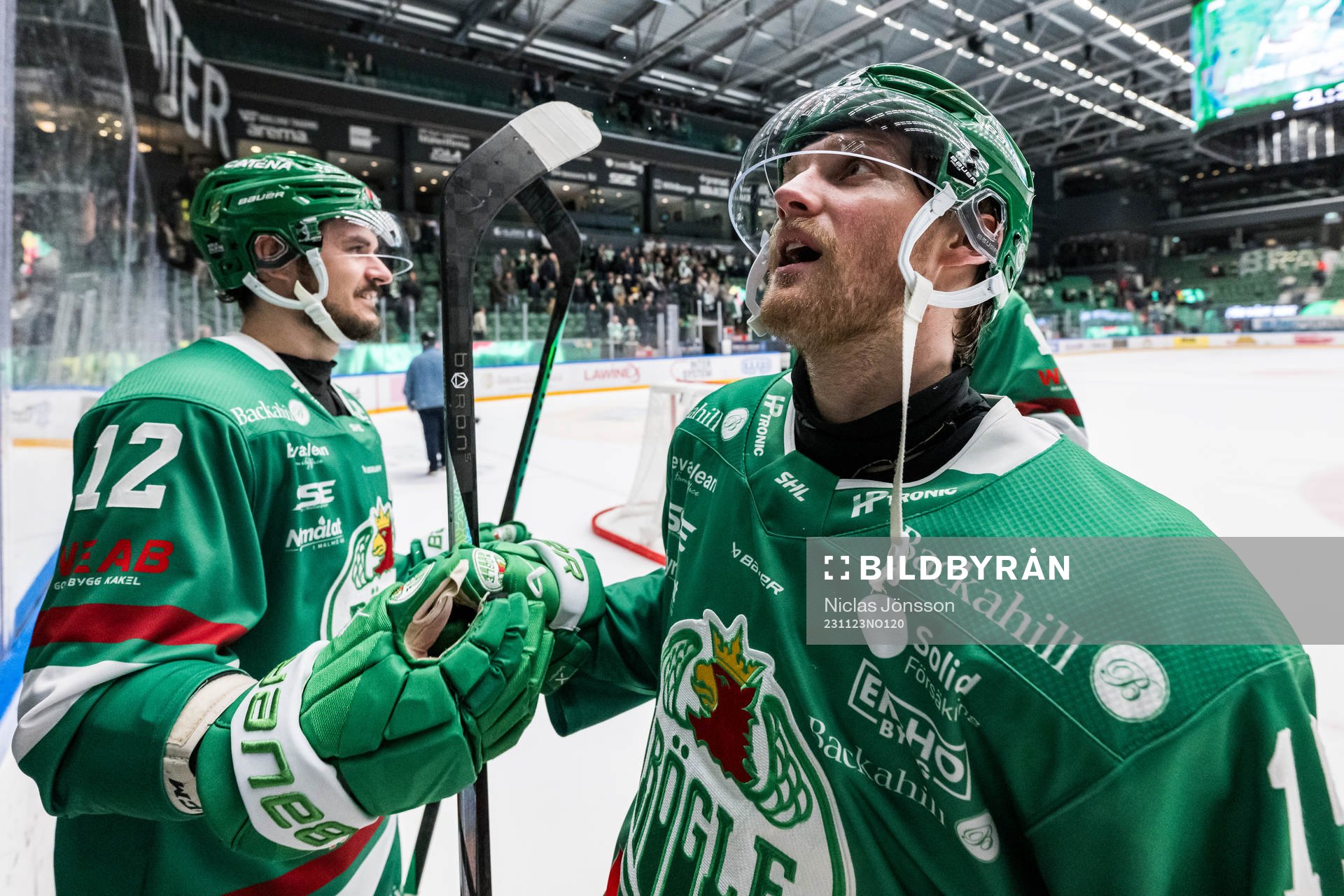 Simon Ryfors jublar