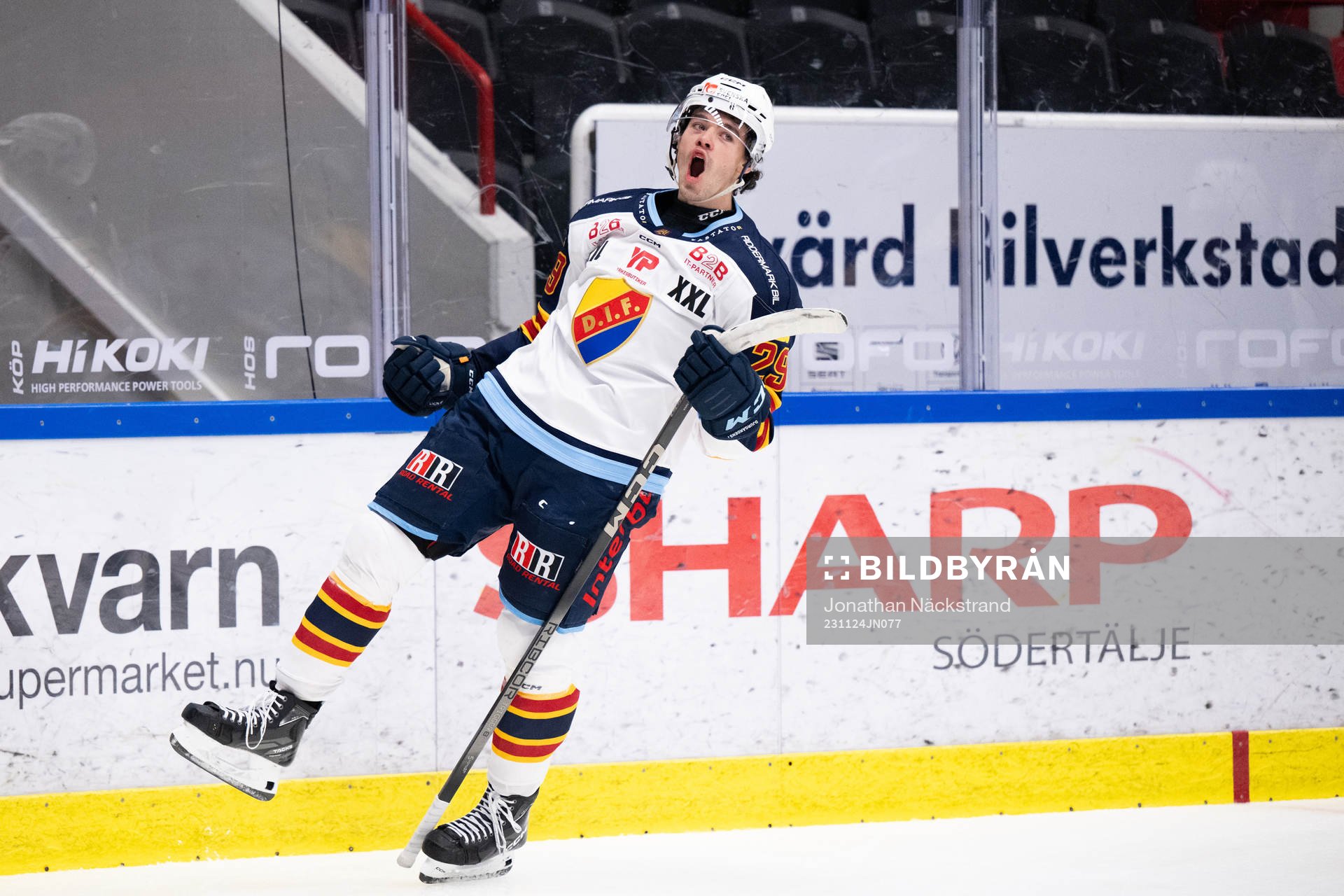 Djurgårdens Axel Andersson jublar
