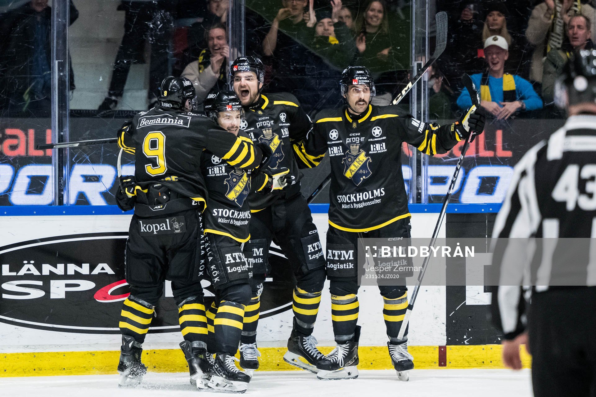 AIKs Branden Troock jublar